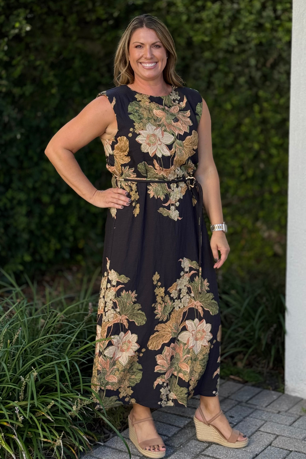 Golden Bloom Midi Dress – Black