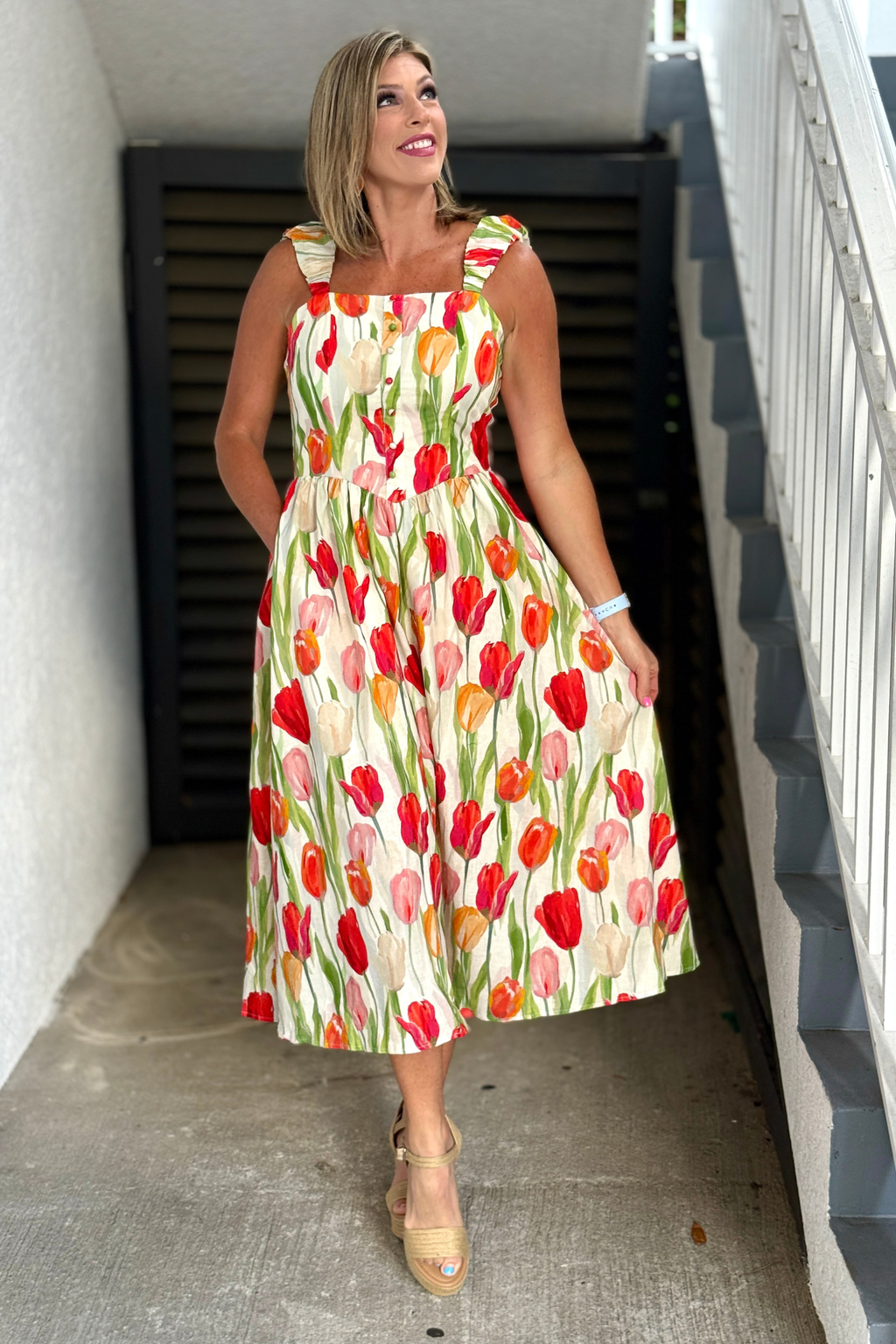 Tulip Garden Romance Floral Midi Dress – Women's Clothing Boutique