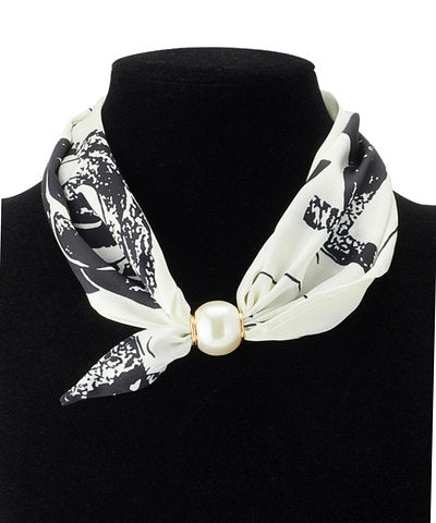 Laurel & Butterfly Magnetic Scarf Necklace