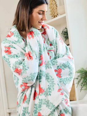 Wreath and red bow holiday blanket for Christmas decor