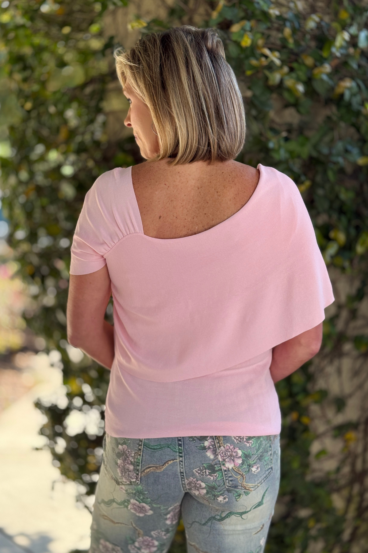 boutique rosette detail top