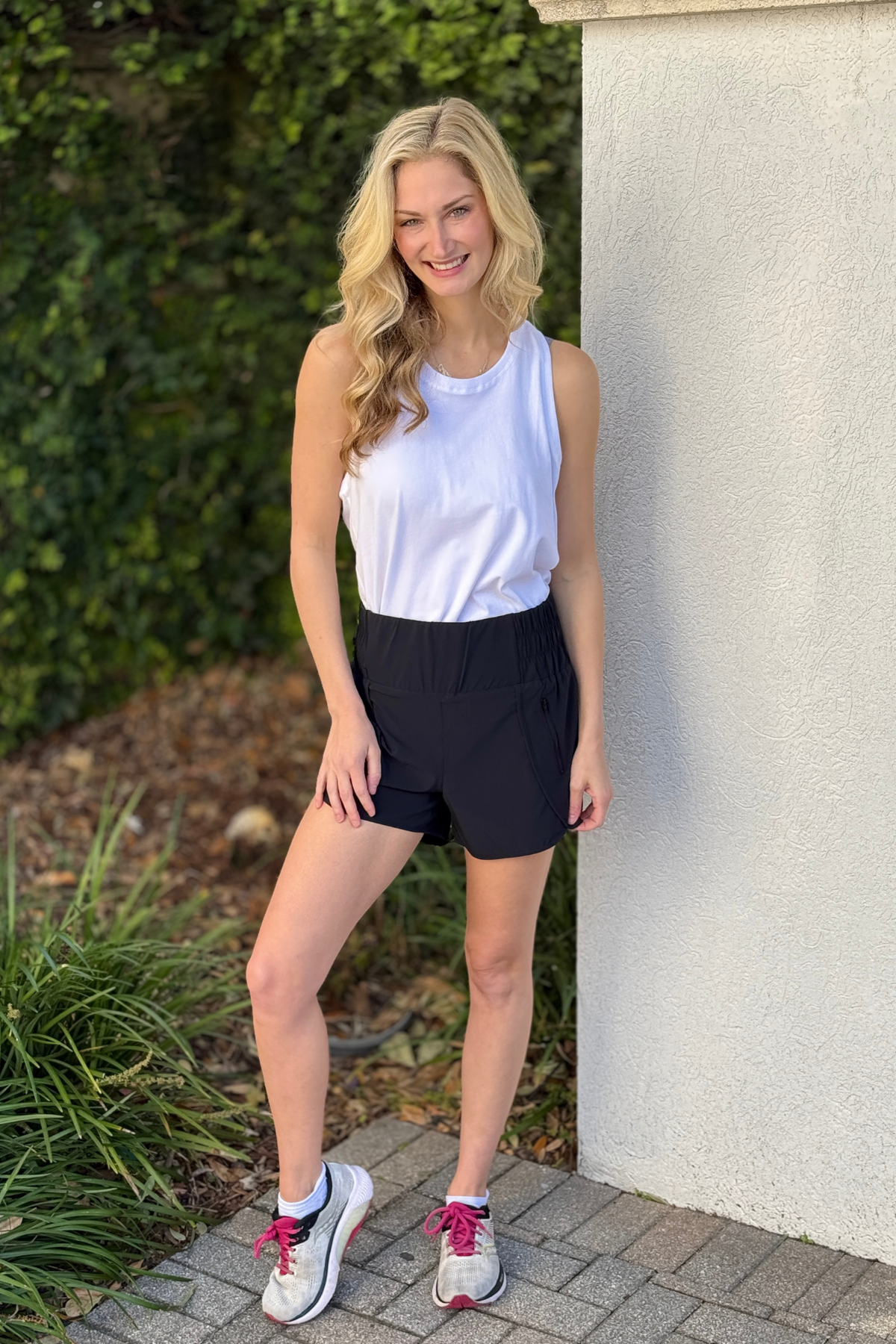 Black scallop hem contour active shorts front view