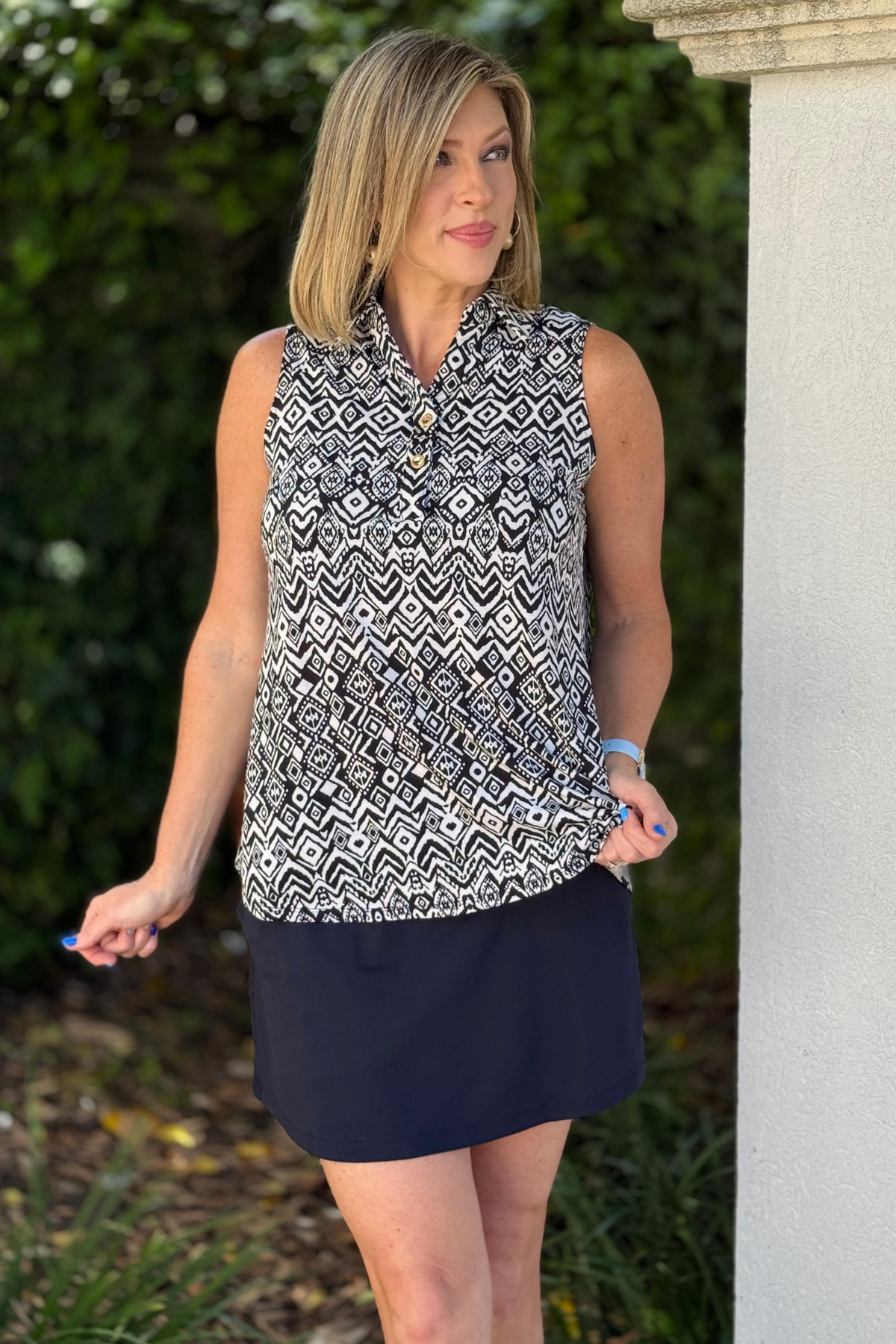 printed collared blouse with gold buttons