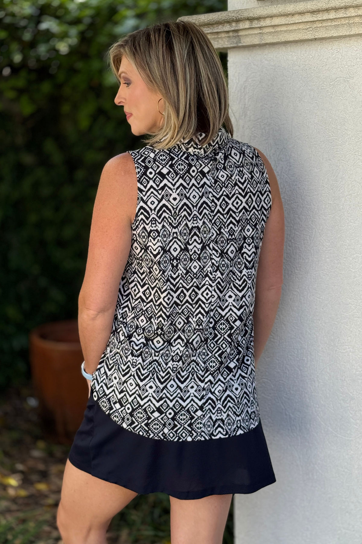 chic sleeveless blouse back view
