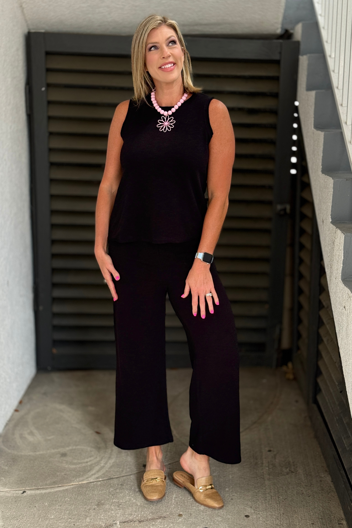 Relaxed fit black lounge set for women