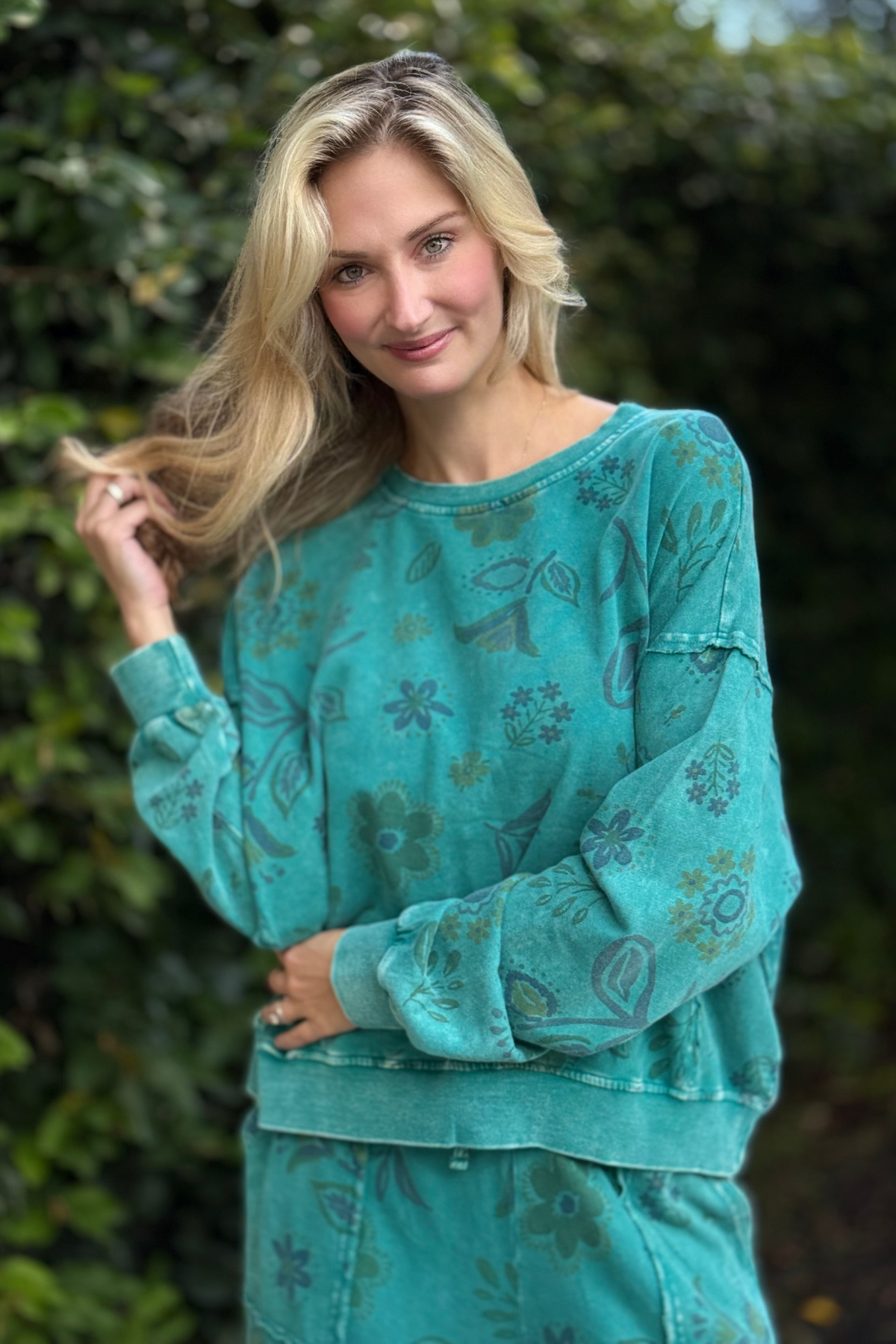 The Meadow Breeze Terry Pullover in Washed Teal