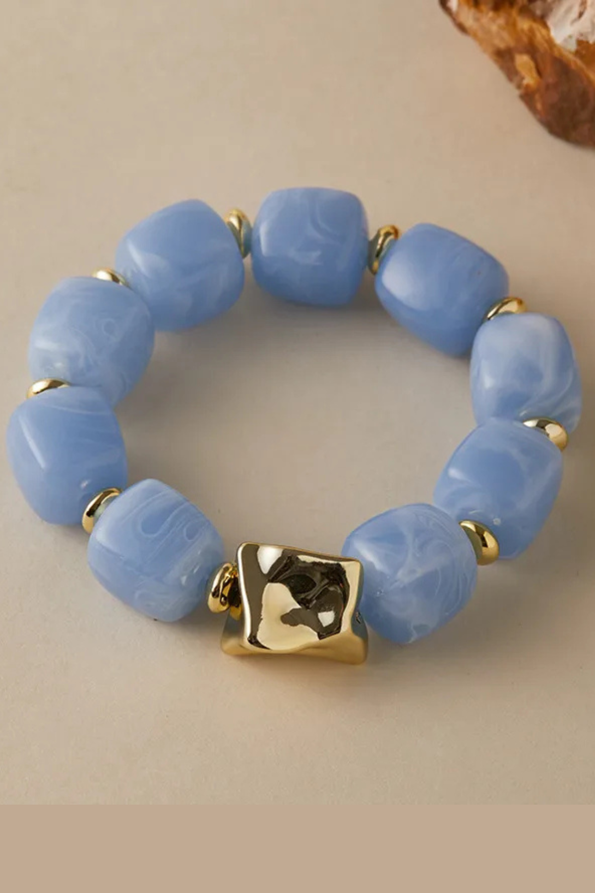 Bold Pop Oval Stretch Bracelet