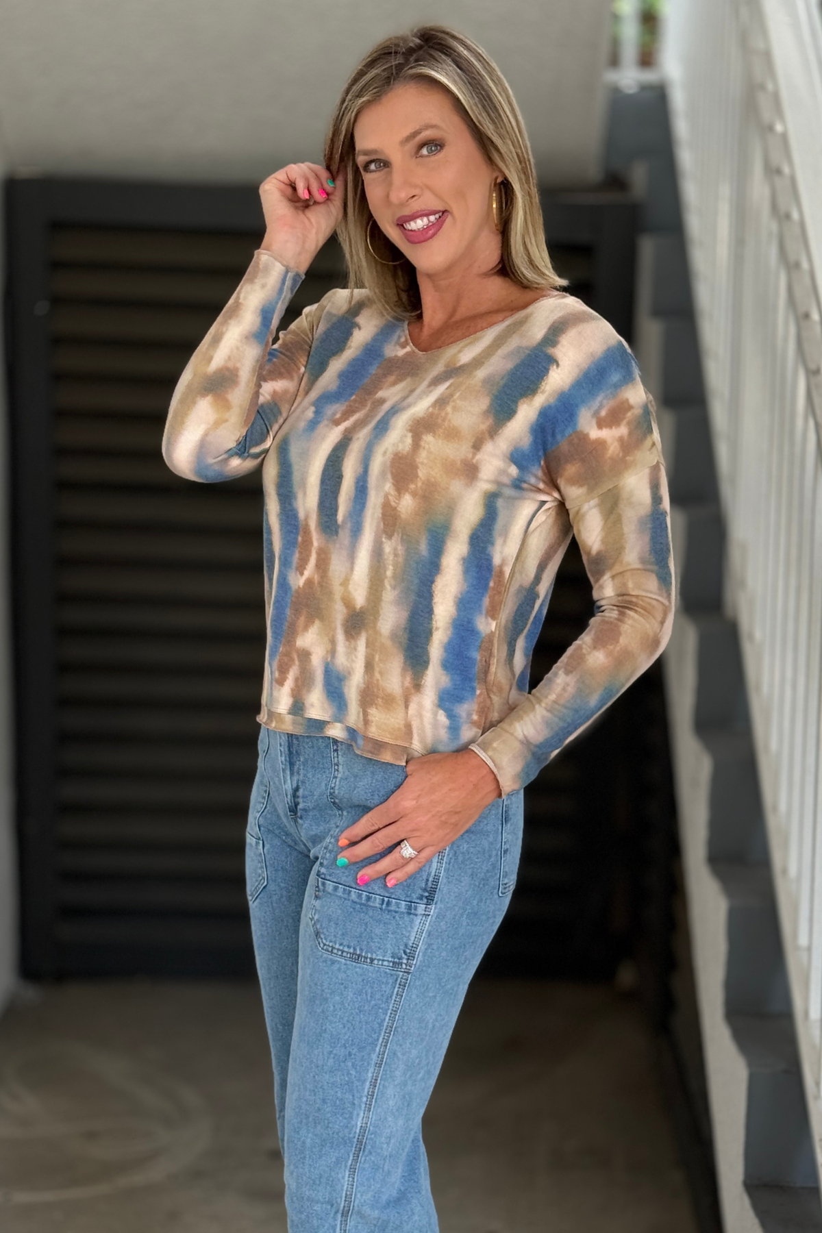 Blue and neutral printed V-neck top by Charlie B