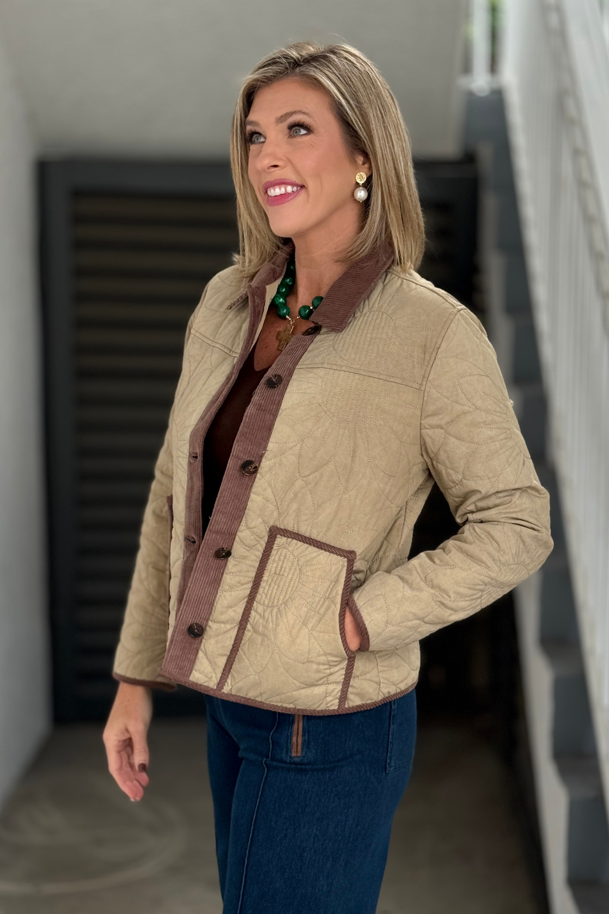 Women’s Charlie B lightweight quilted jacket styled for fall