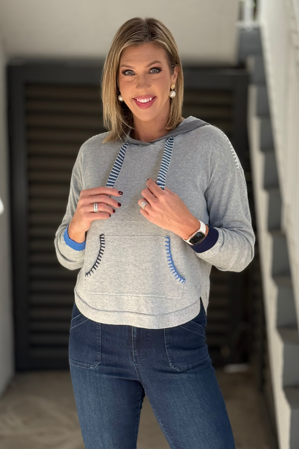 Charlie B Contrast Stitch Hooded Sweater in Heather Grey
