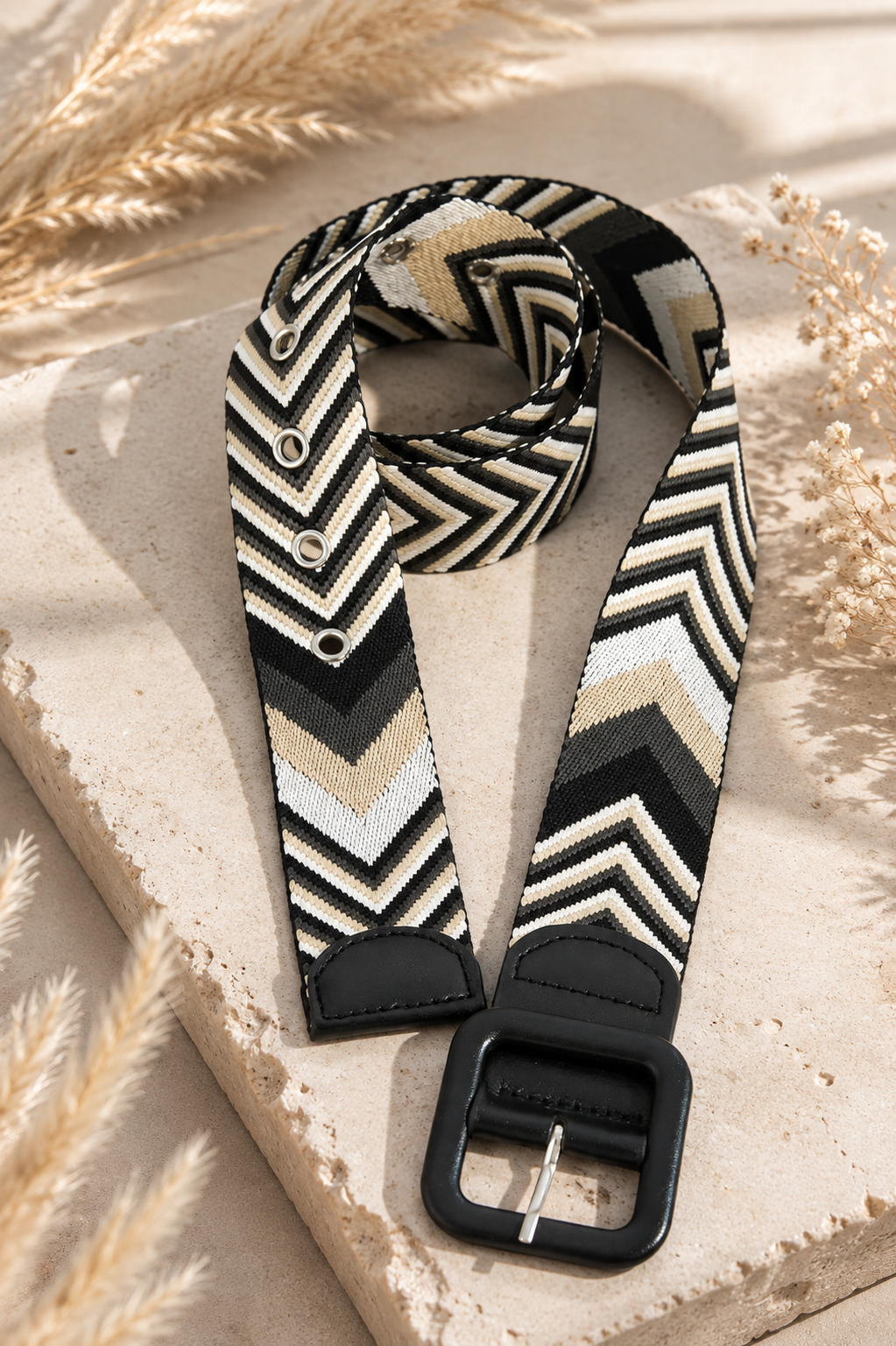Chevron Woven Statement Belt – Black