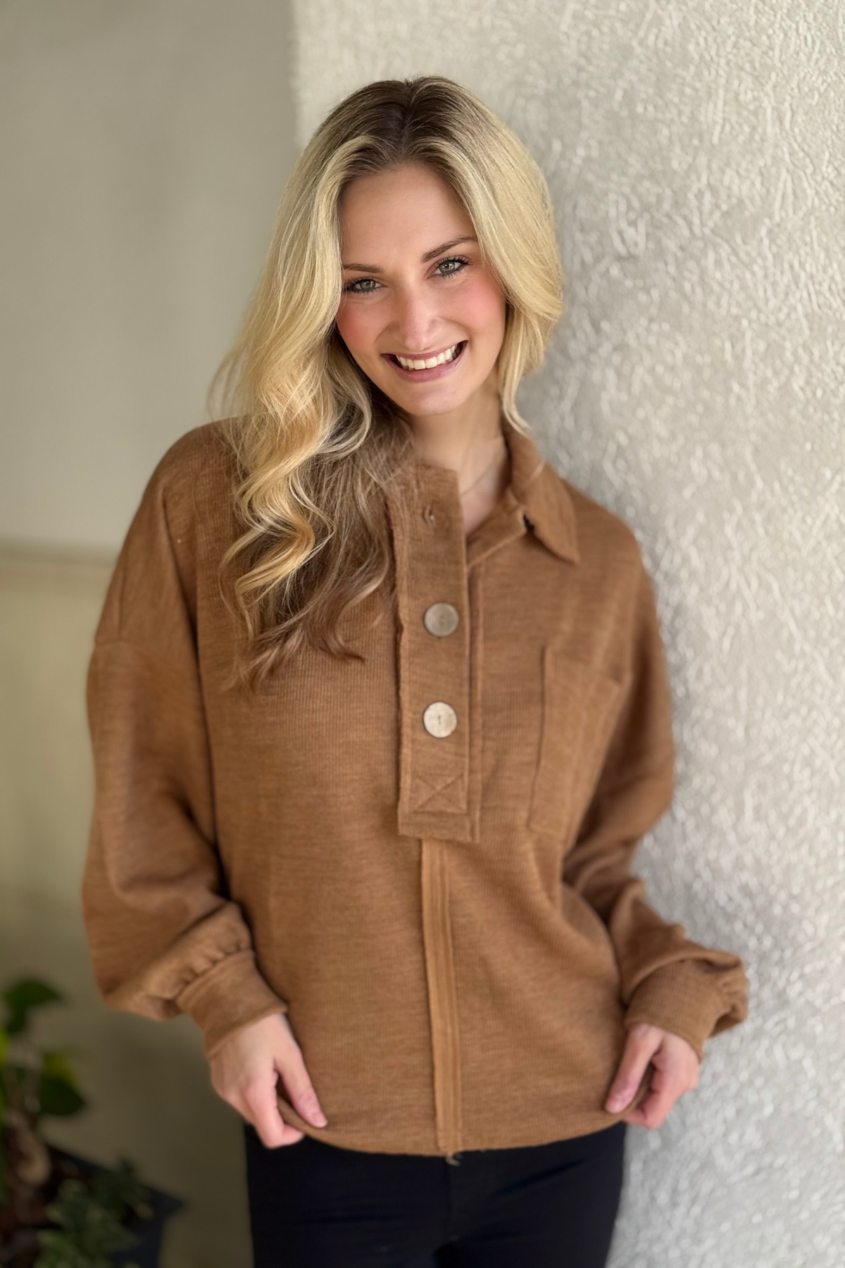 Caramel raw edge collared knit top