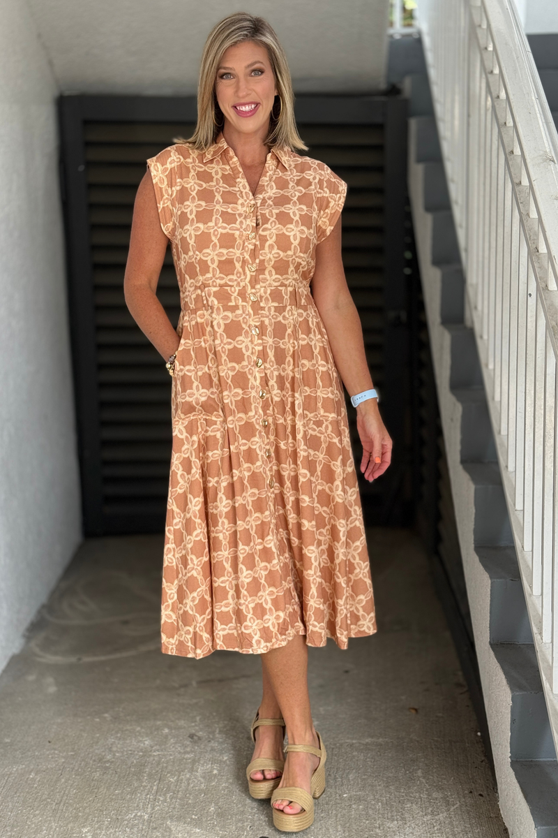 Women's collared midi dress with pockets