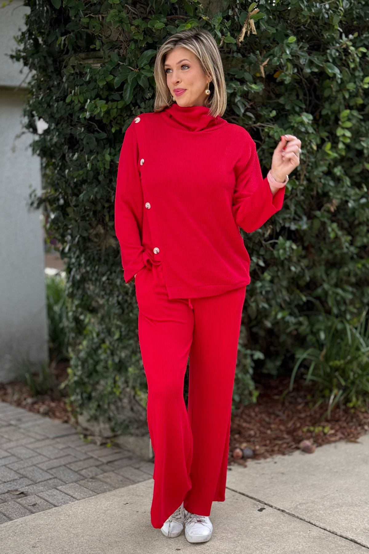 TPN The Lavish Lounge Rib Set – Red