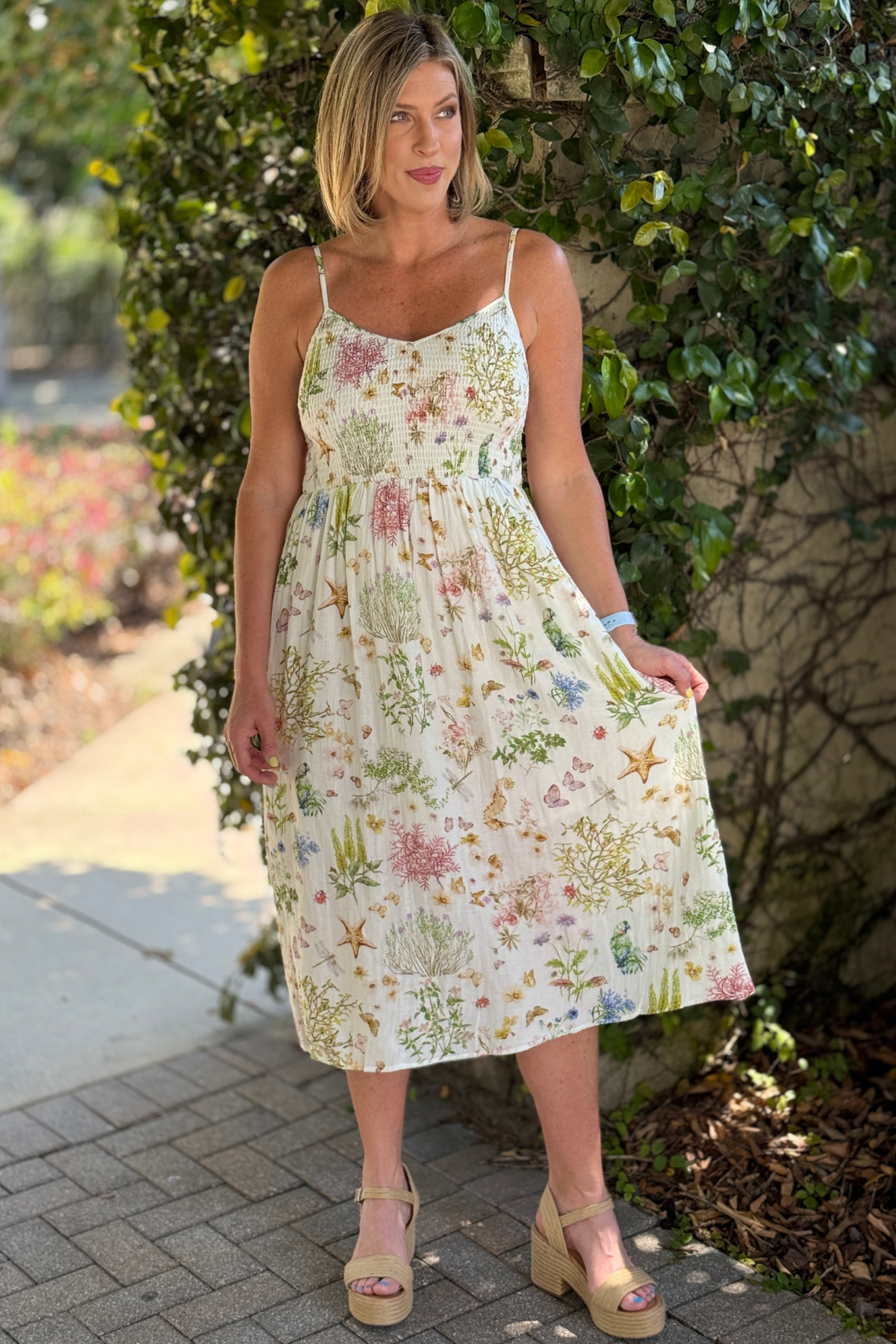 Lightweight double gauze summer dress with flowy midi length