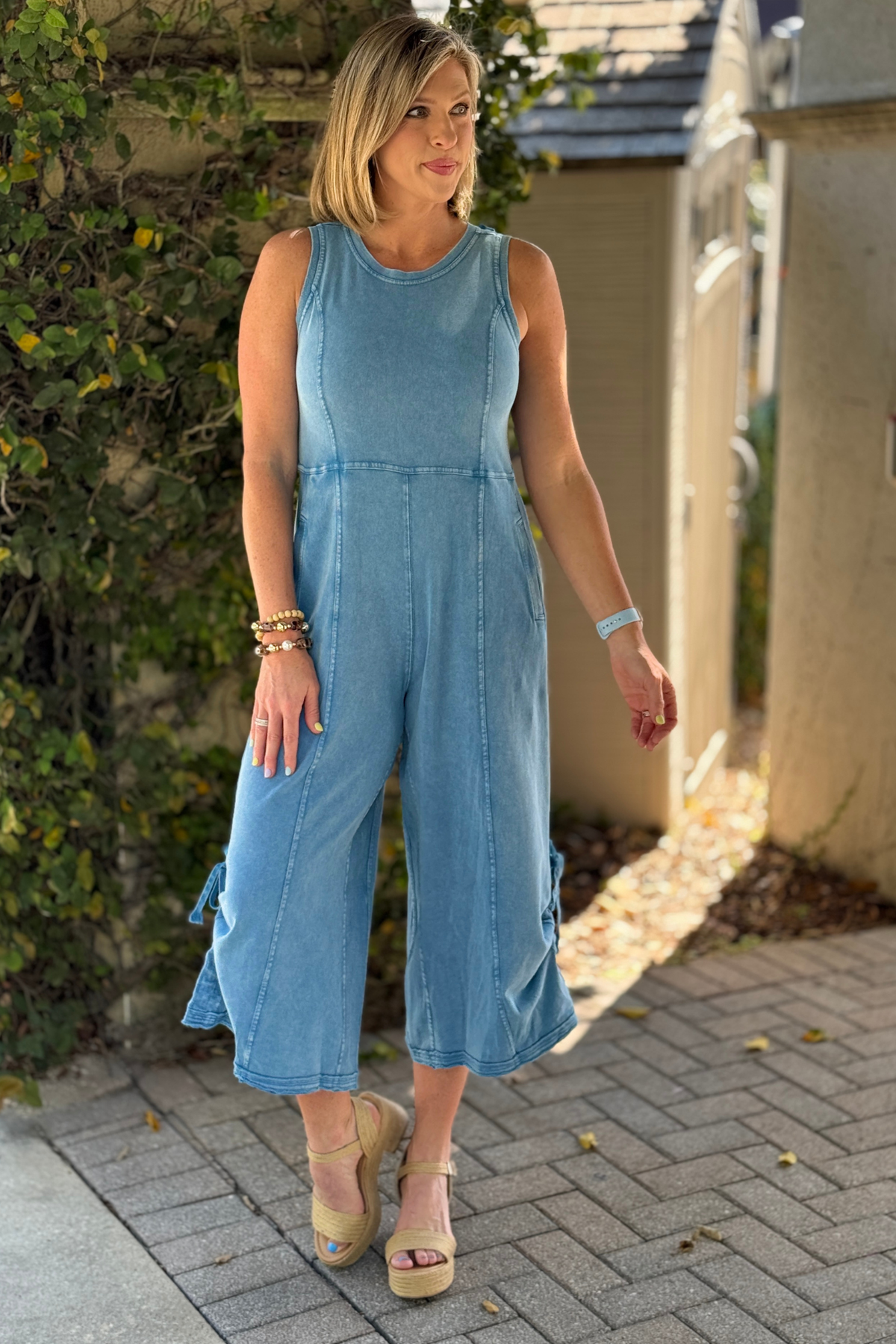 blue sleeveless jumpsuit with pockets women