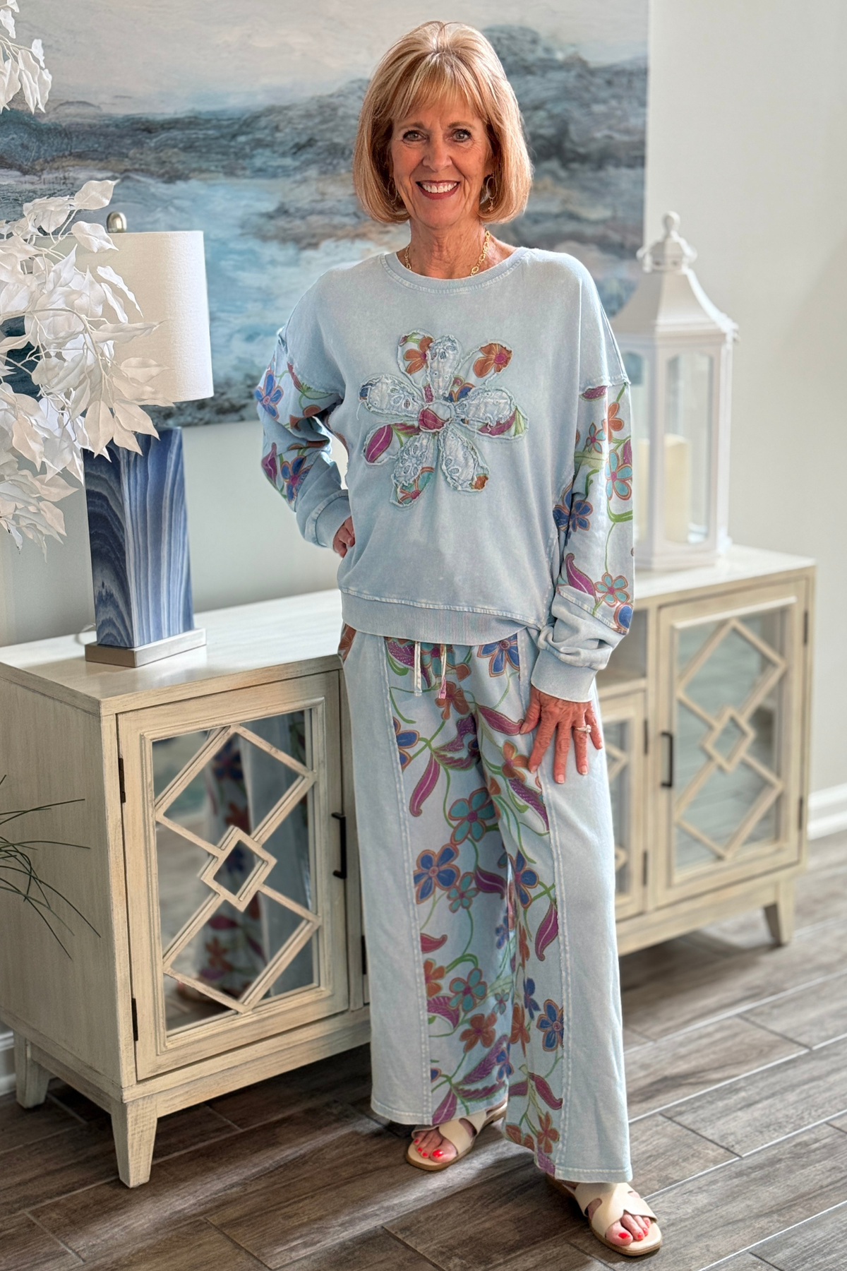 Women’s peri blue floral sweatshirt and matching wide leg pants set