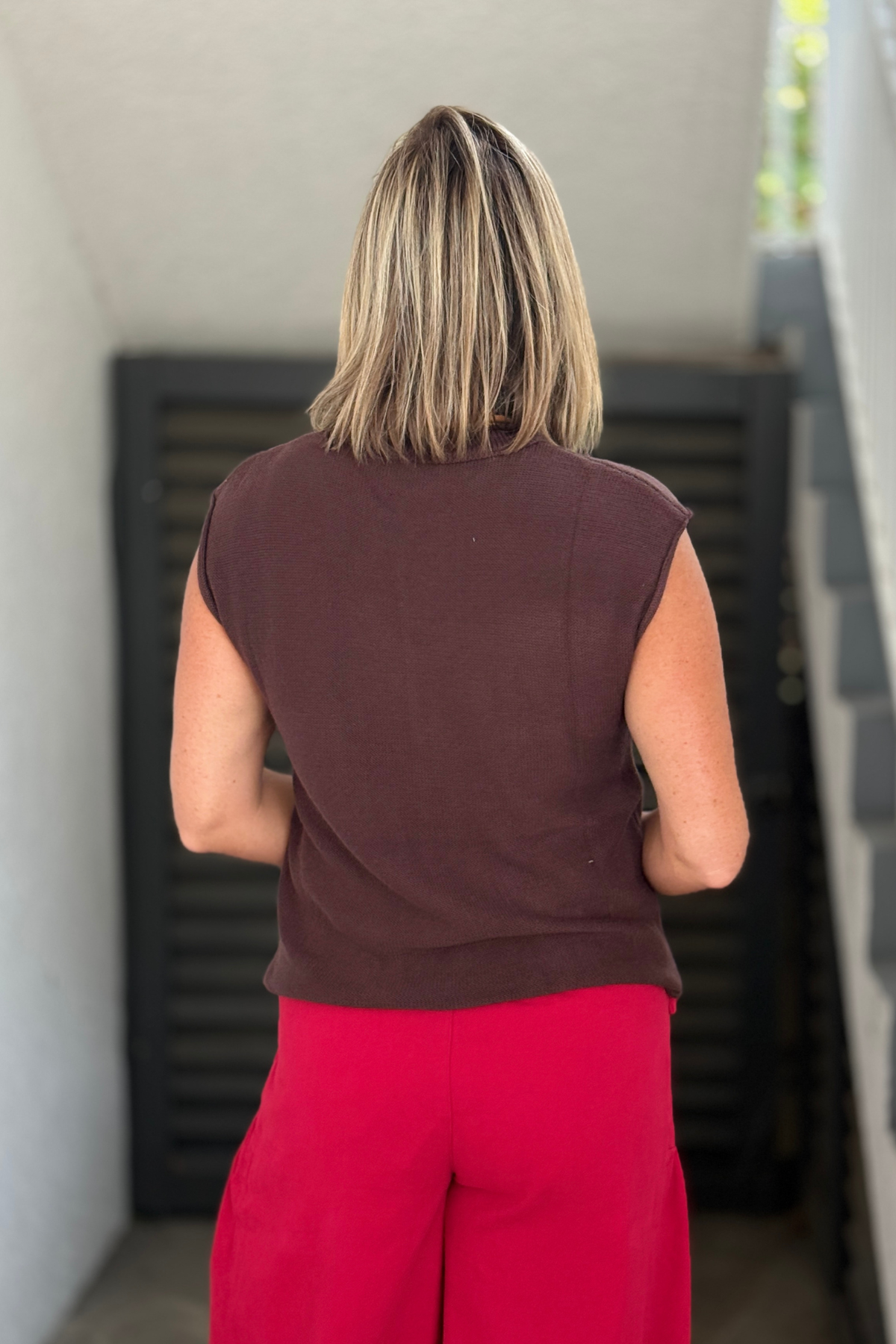 Boutique lightweight sweater in chocolate.