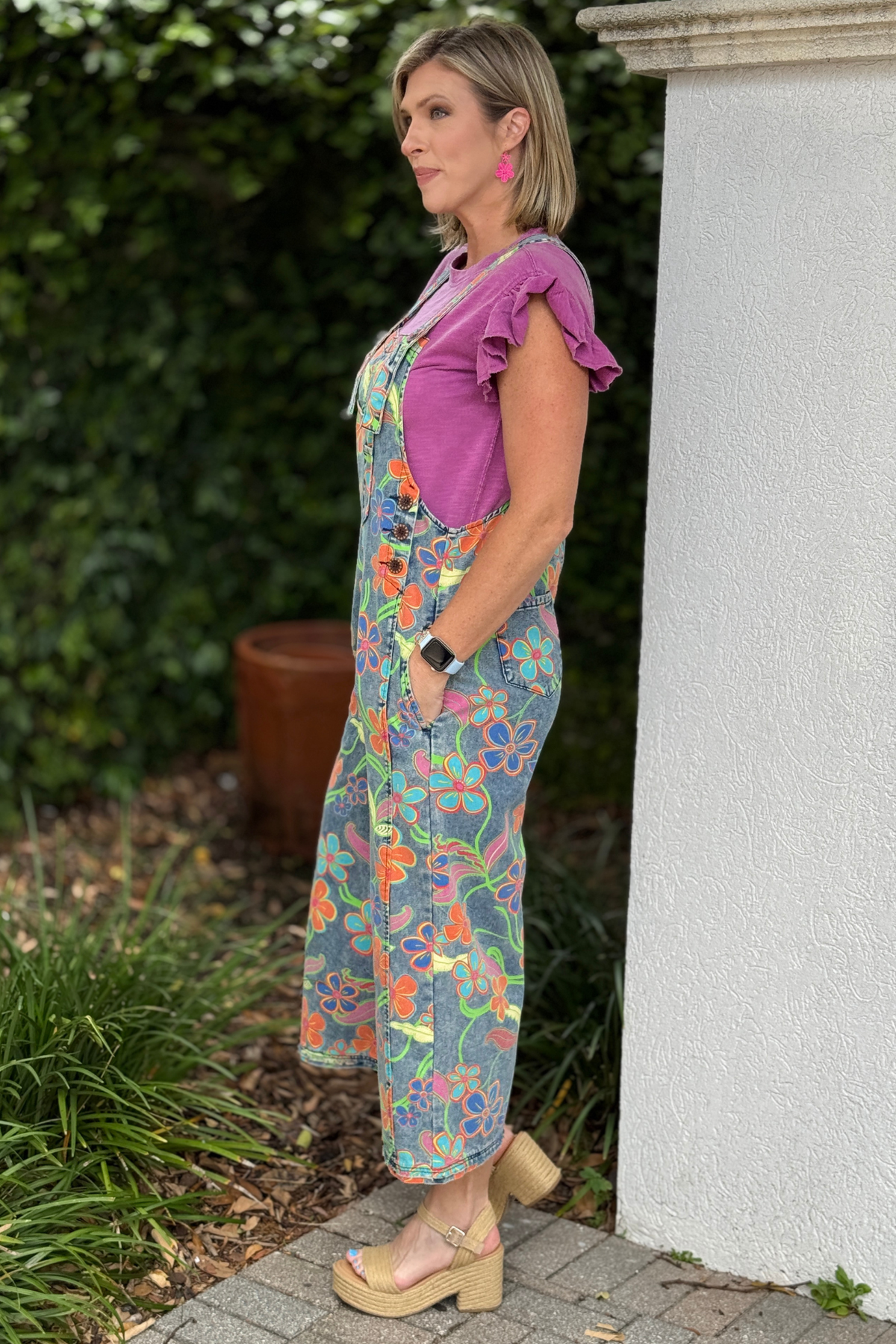 Retro floral print overalls with adjustable straps