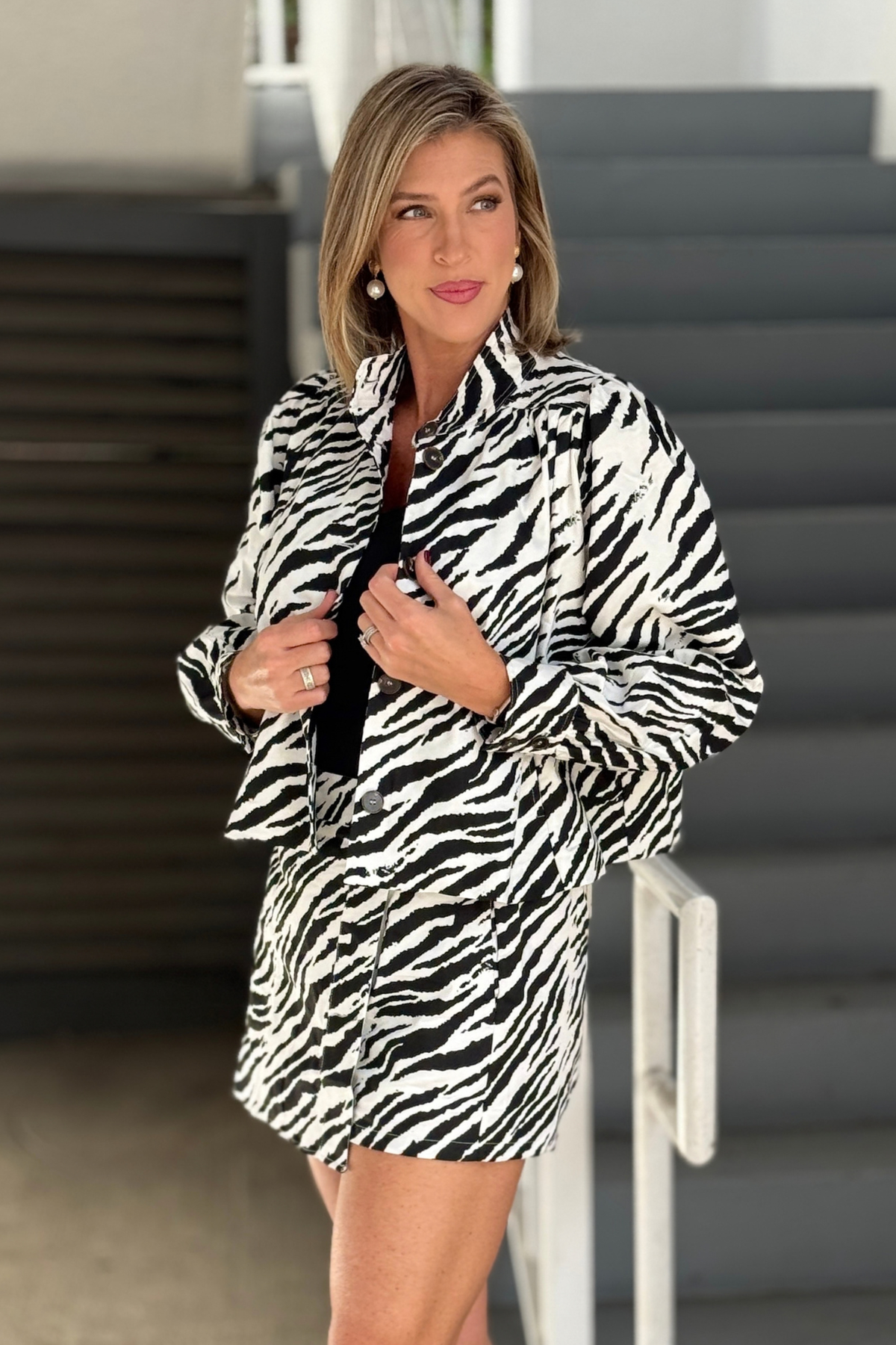 Zebra Statement oversized button-down jacket in black and ivory