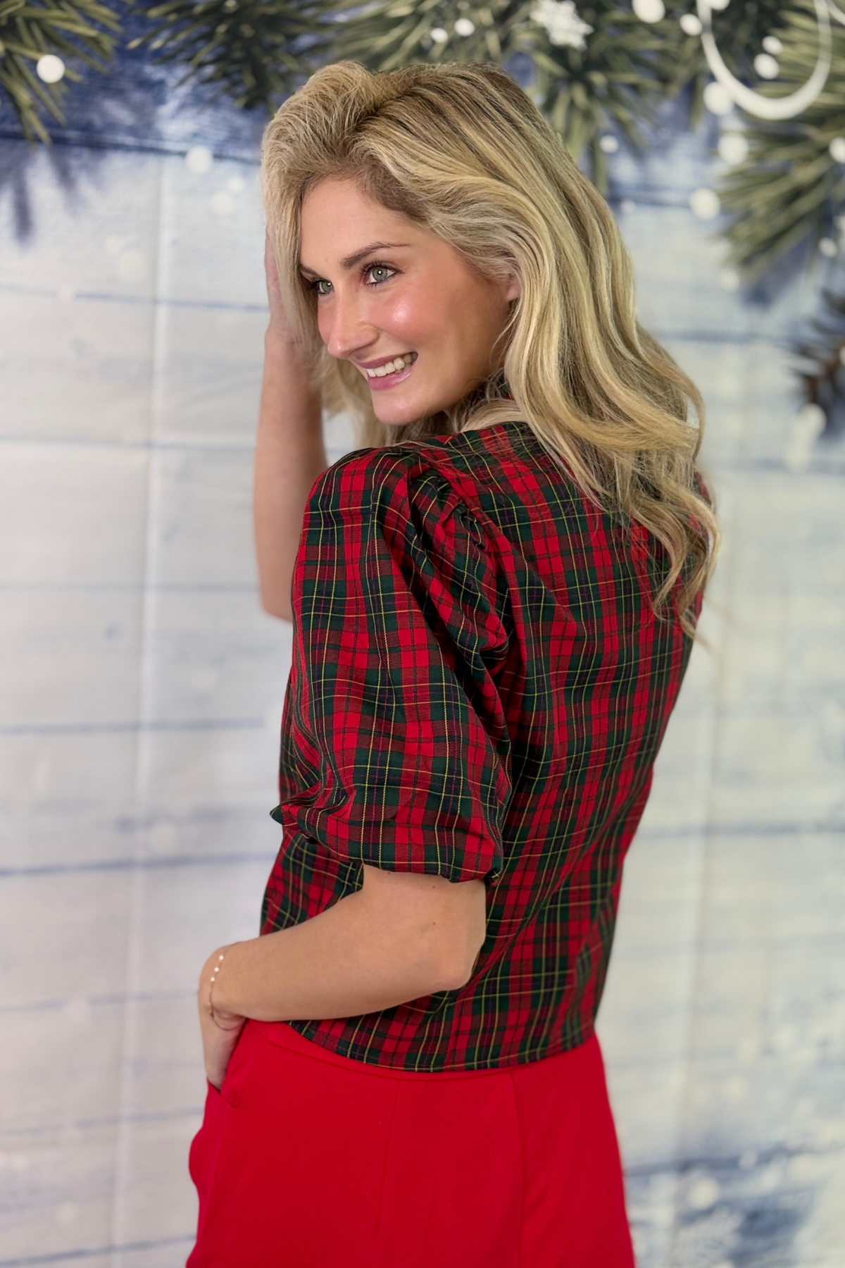 oliday tartan short sleeve blouse with gathered shoulders