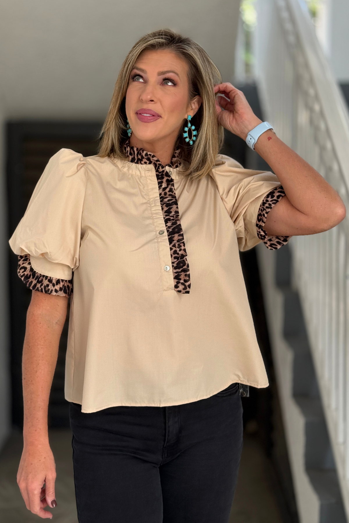 Women’s cream leopard trim bubble sleeve top