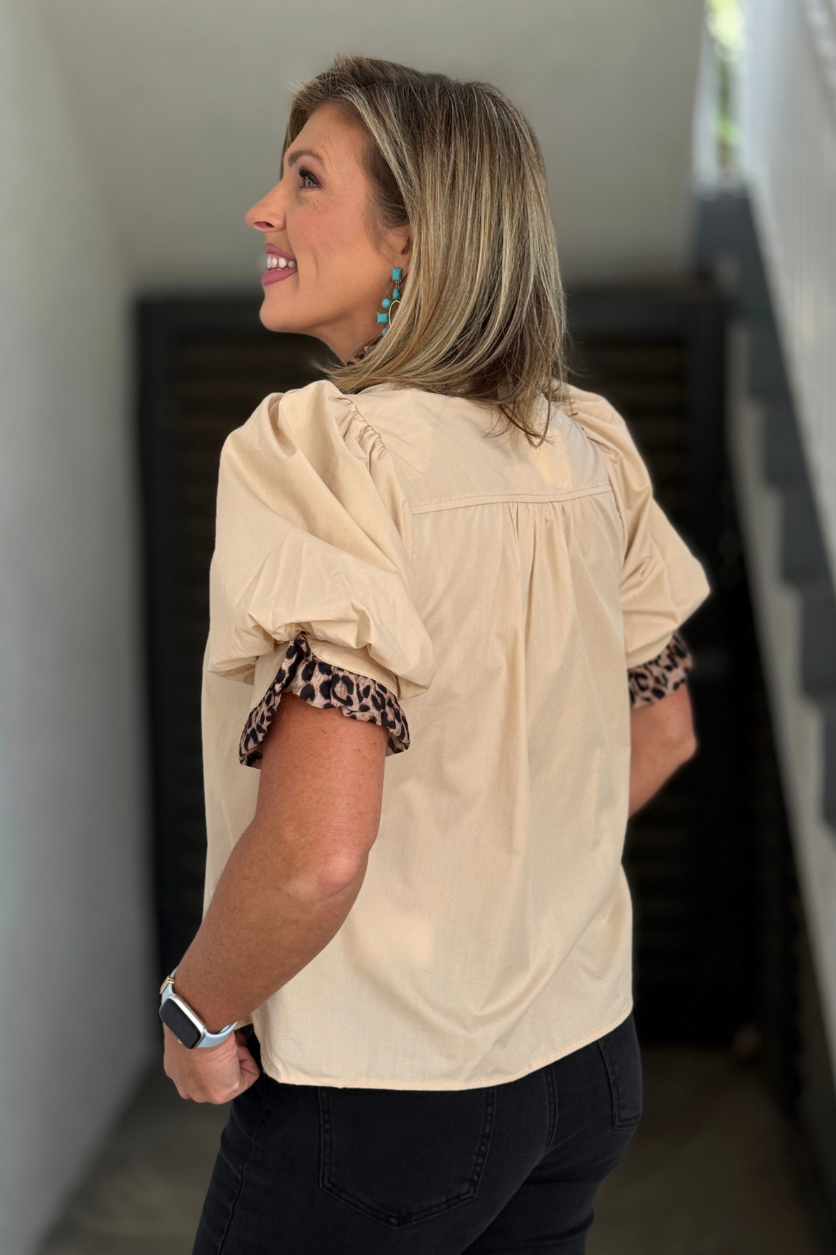 Cream bubble sleeve blouse with leopard accents