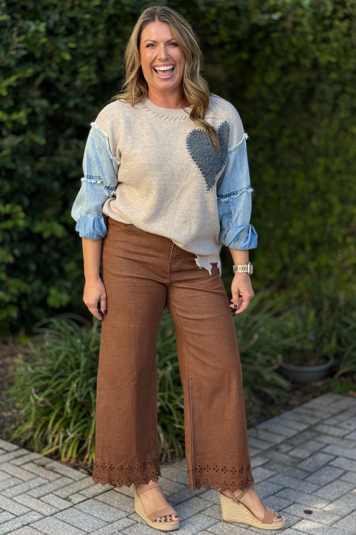 Willow Embroidered Hem Cropped Jeans – Brown