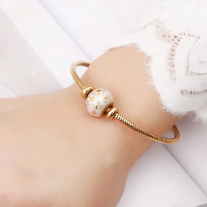 The Golden Bloom Magnetic Floral Bracelet – Waterproof Stainless Steel