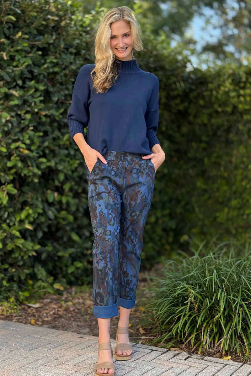 Italian-made navy printed pull-on pants for women