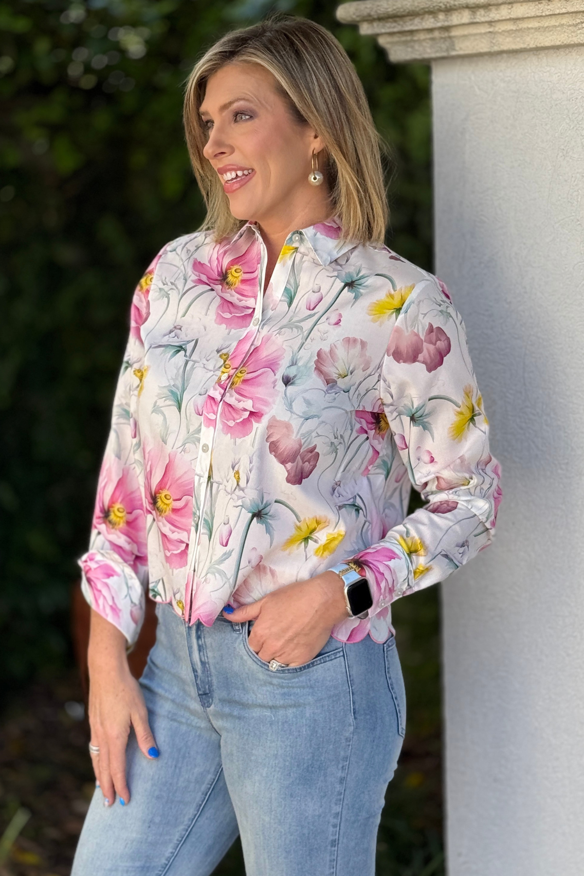 floral scallop hem button down blouse