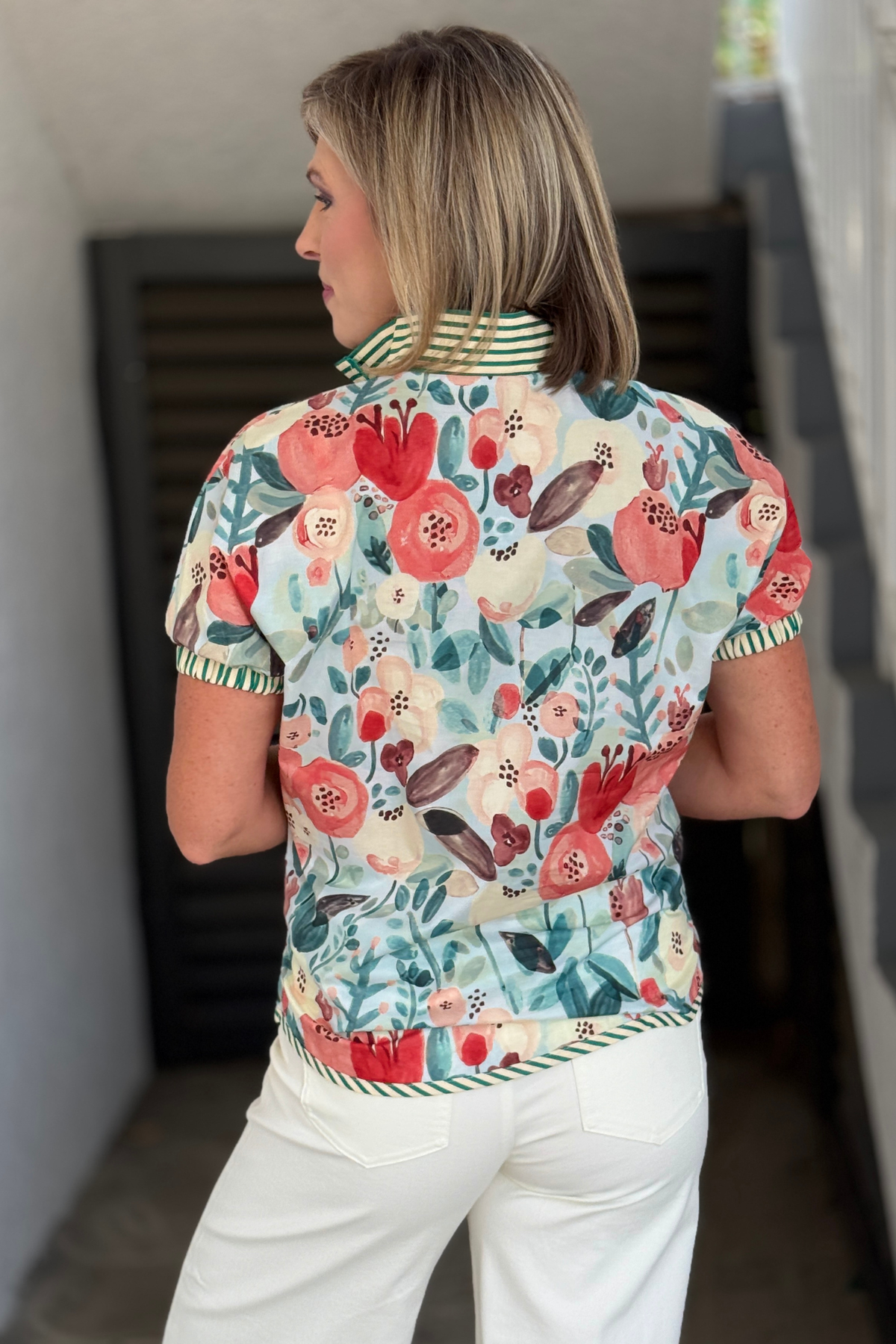 Botanical print puff sleeve top