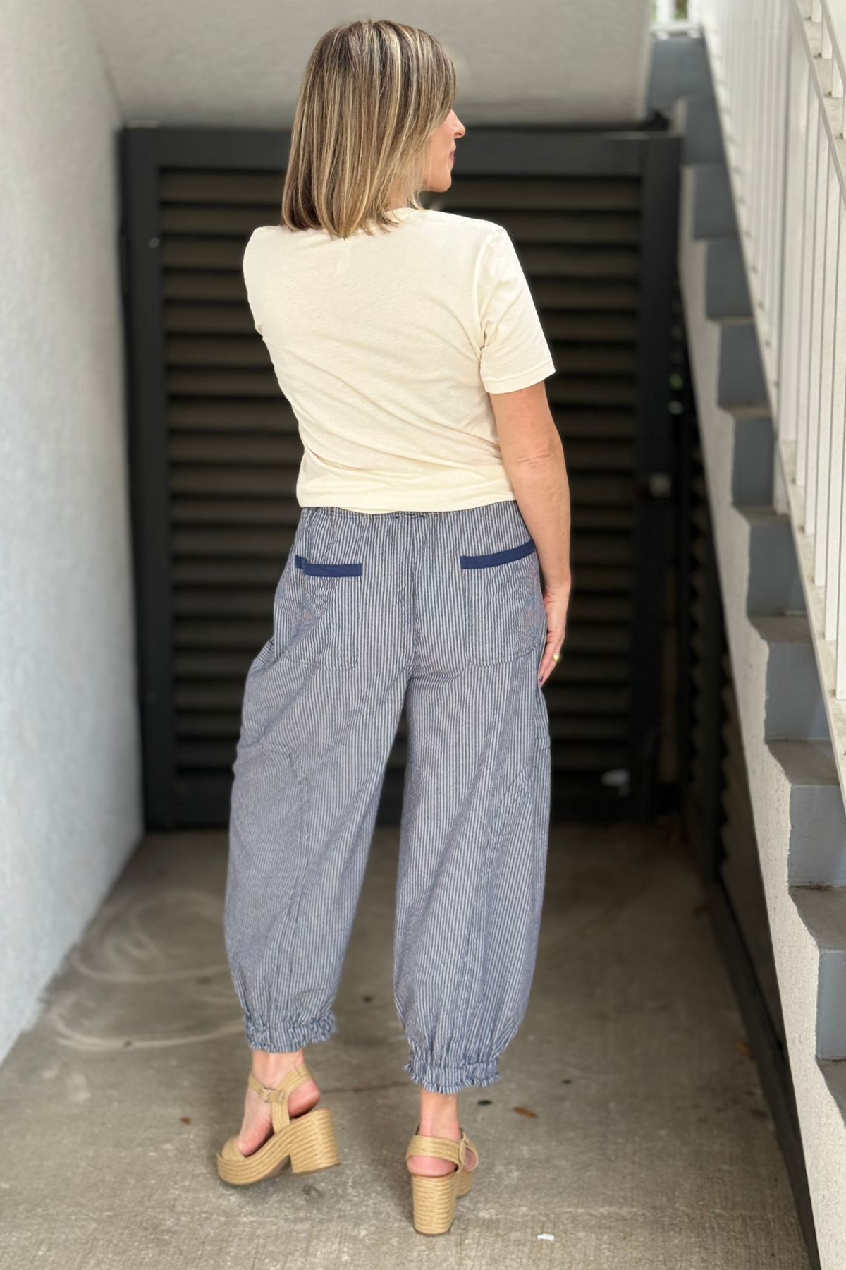 casual fourth of july outfit with navy striped pants