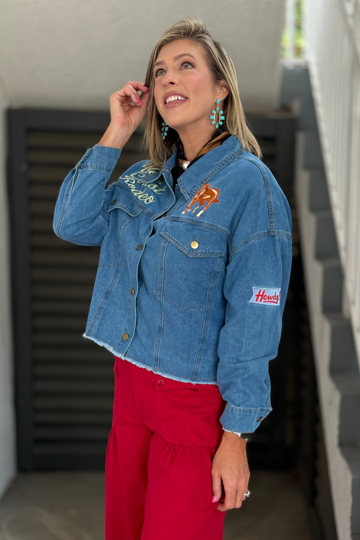 Boutique cropped denim jacket.