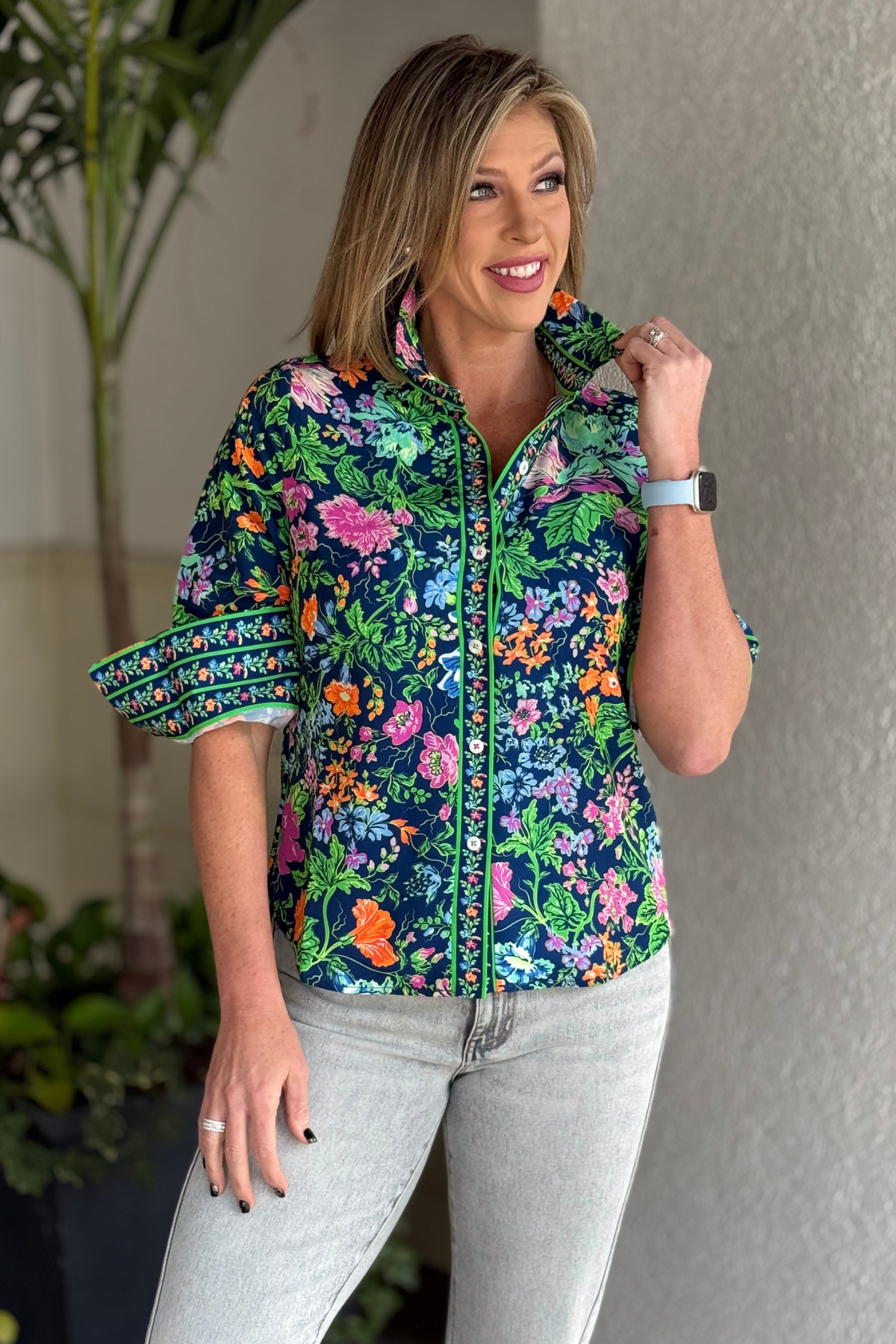Gretchen Scott English Garden floral boyfriend shirt front view