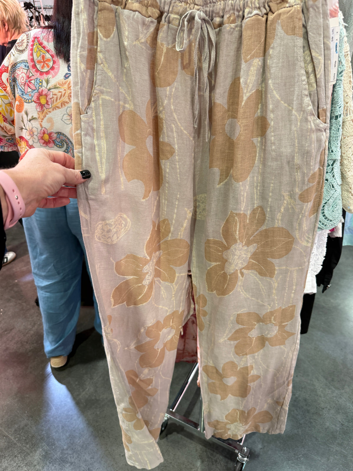 Golden Bloom Linen Pants – Taupe | Made in Italy
