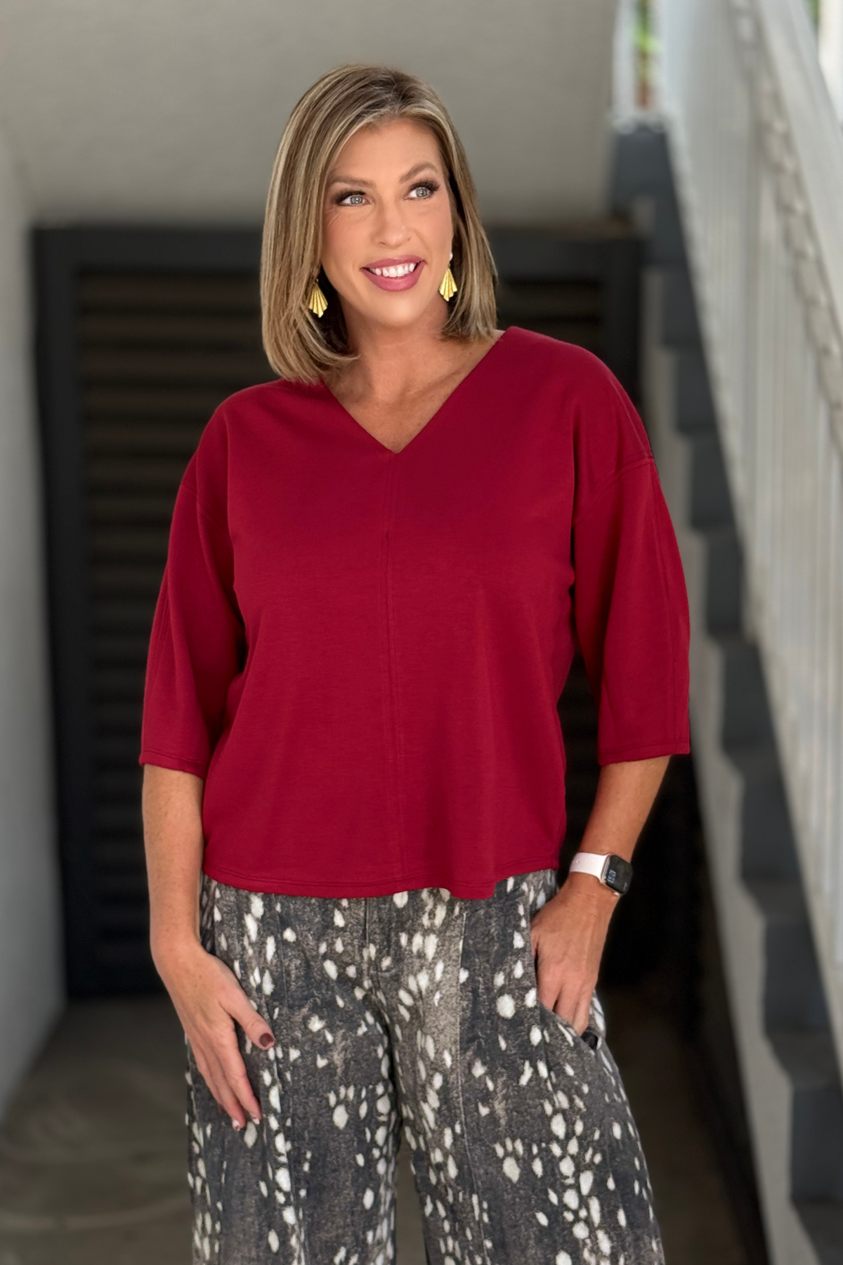 Burgundy boxy fit V-neck boutique top