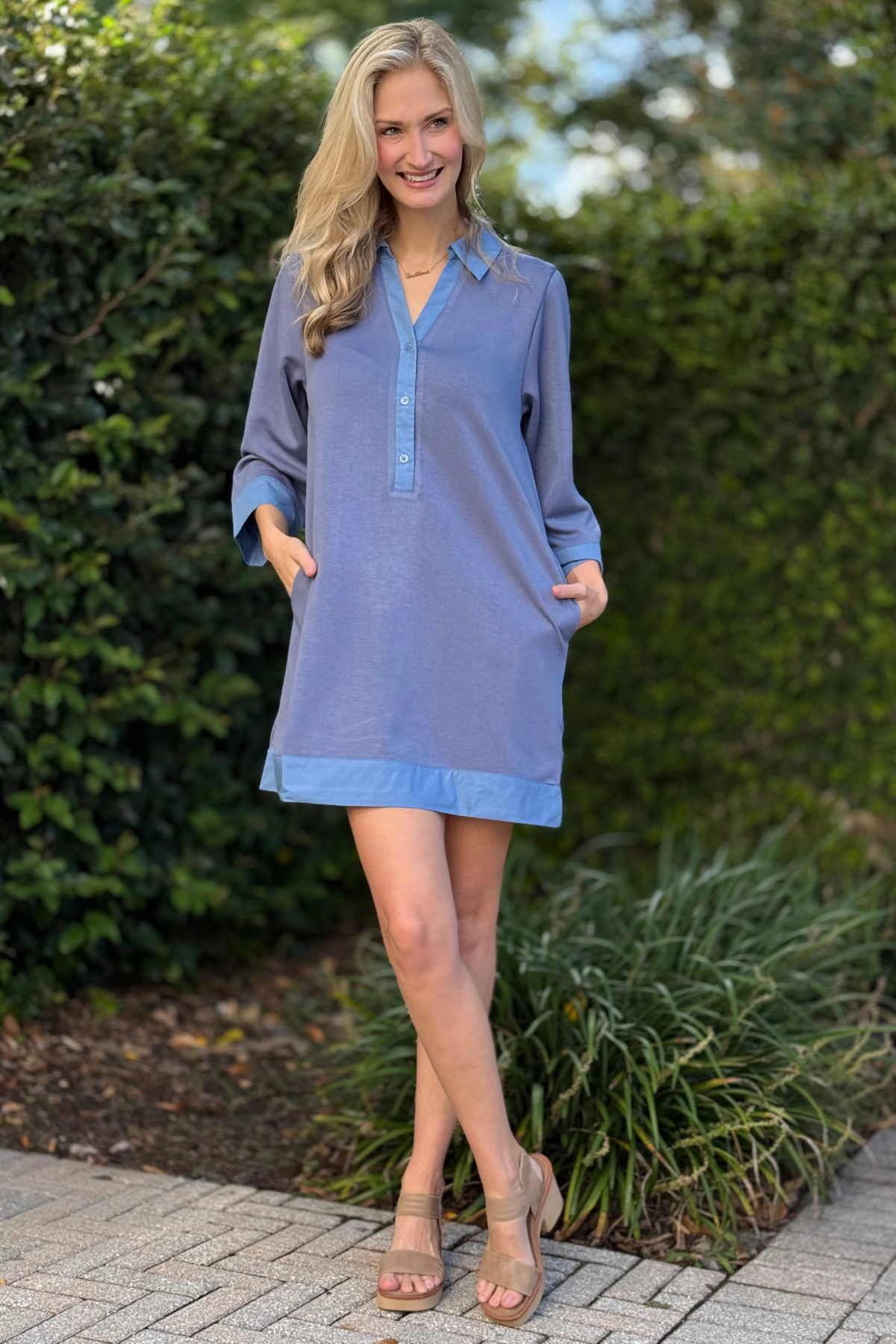 Indigo Edge contrast shift dress with collar and pockets