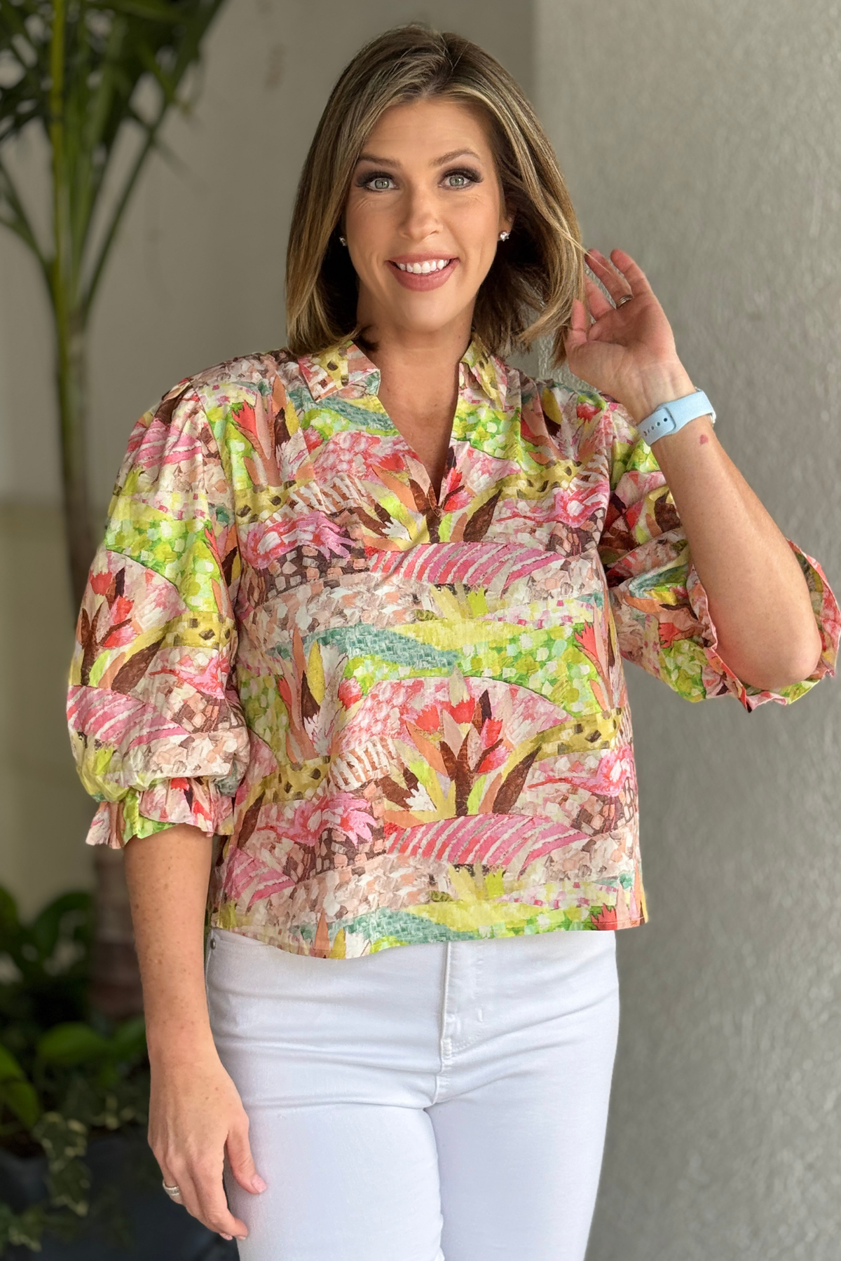 Back view of Farm Rio inspired printed top