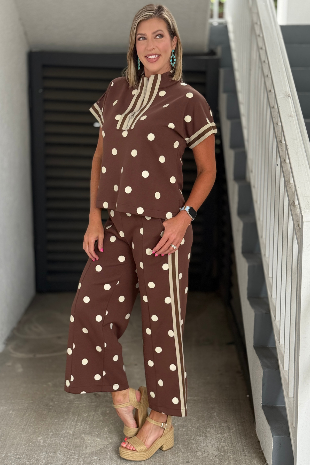 Boutique brown lounge set.