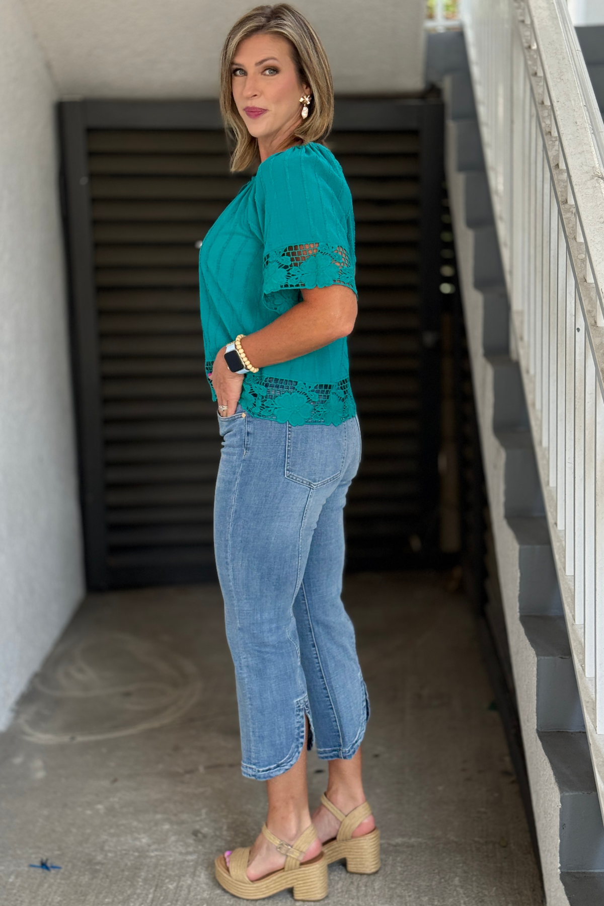 Liverpool mid rise crop flare denim jeans