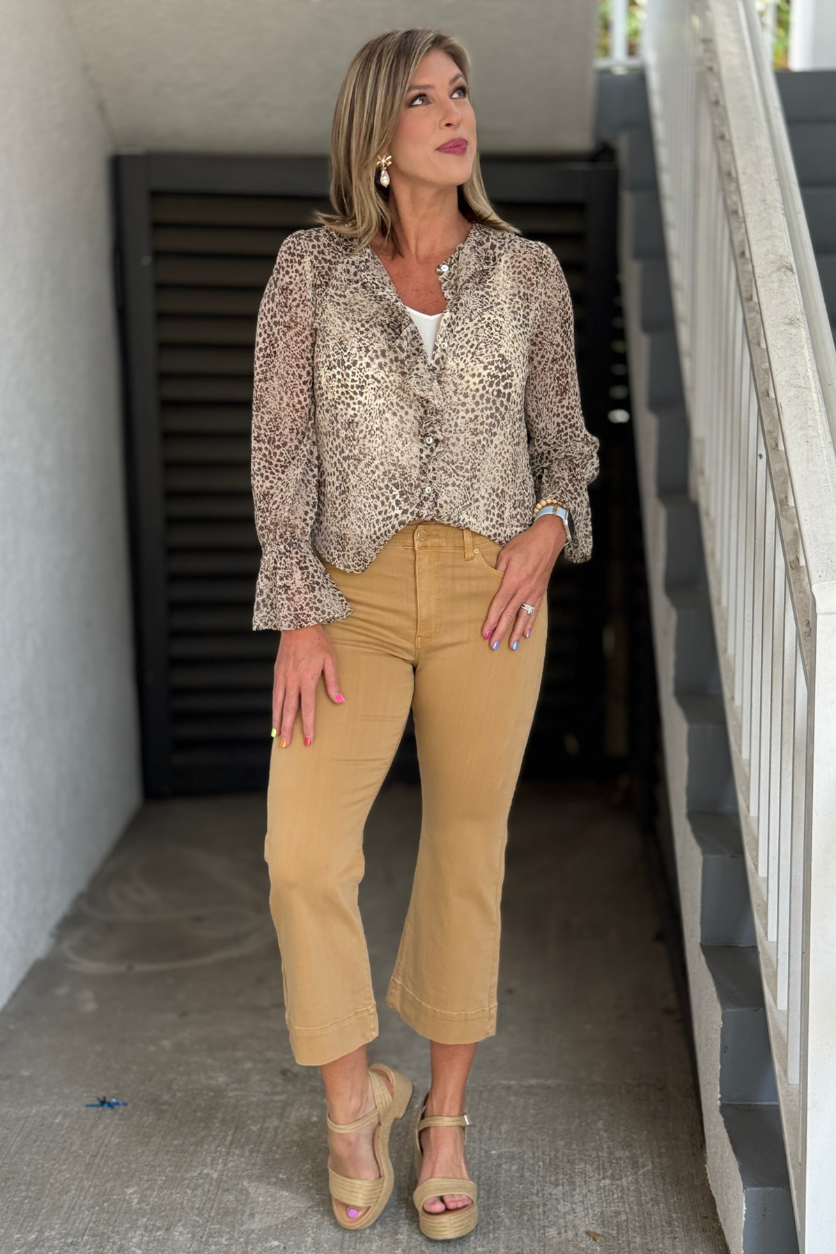 Liverpool Golden Hour Hannah Crop Flare Denim front view