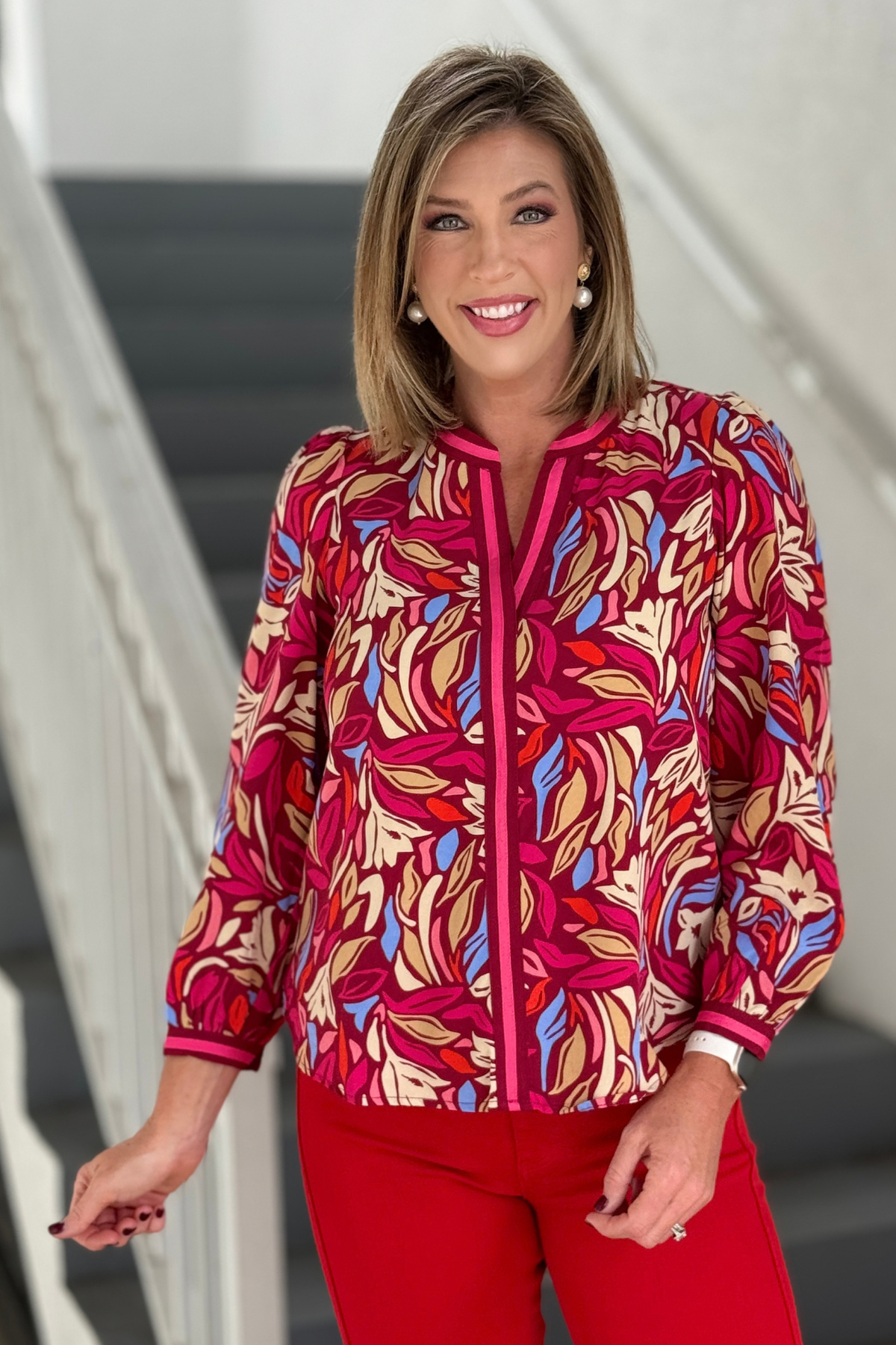 Naomi Top with high split neckline and contrast trim