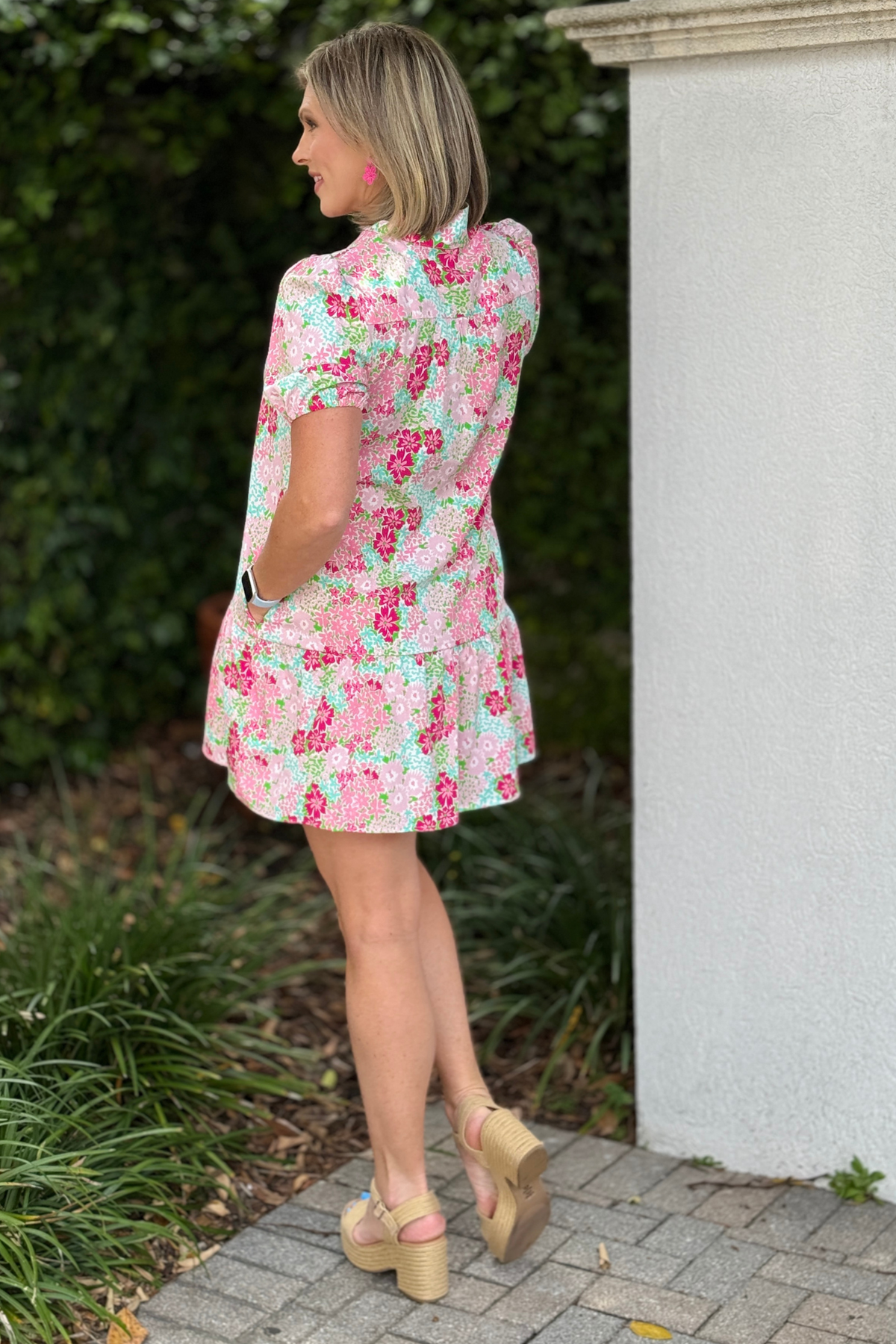 lightweight pink boutique dress with pockets