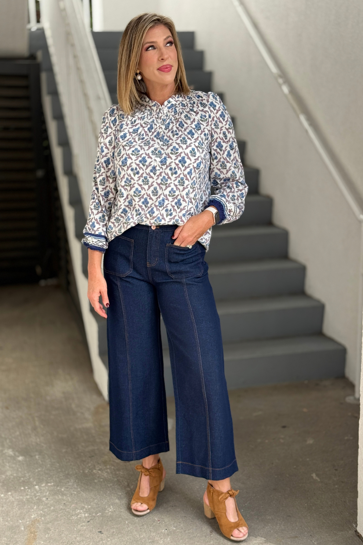 Mary Square Dawn Tee in Lattice Crest Blue floral print