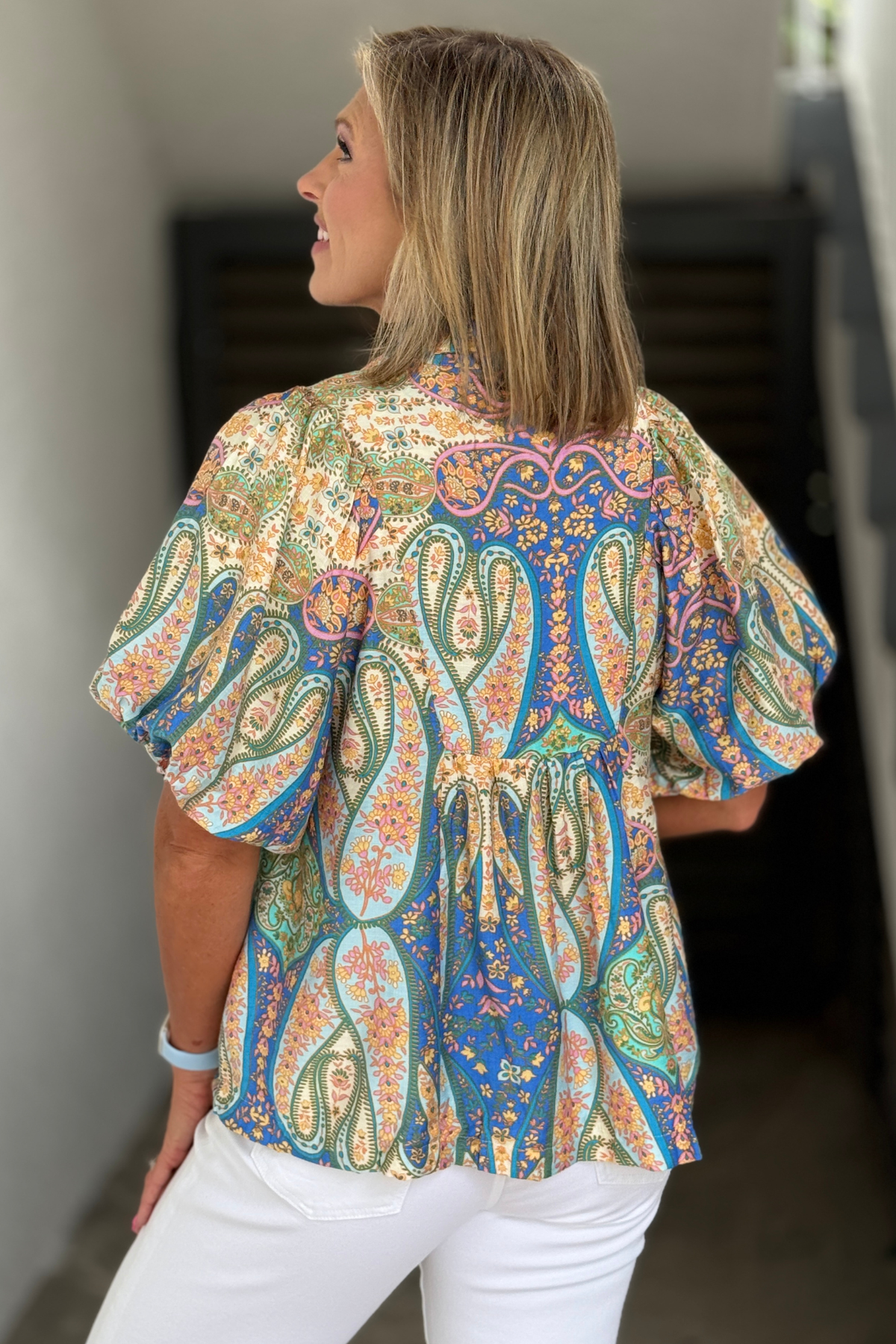 Boutique blue paisley summer top