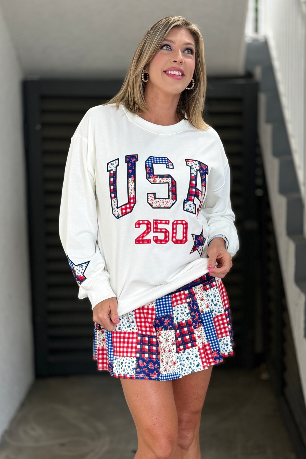 Patchwork USA patriotic sweatshirt for women