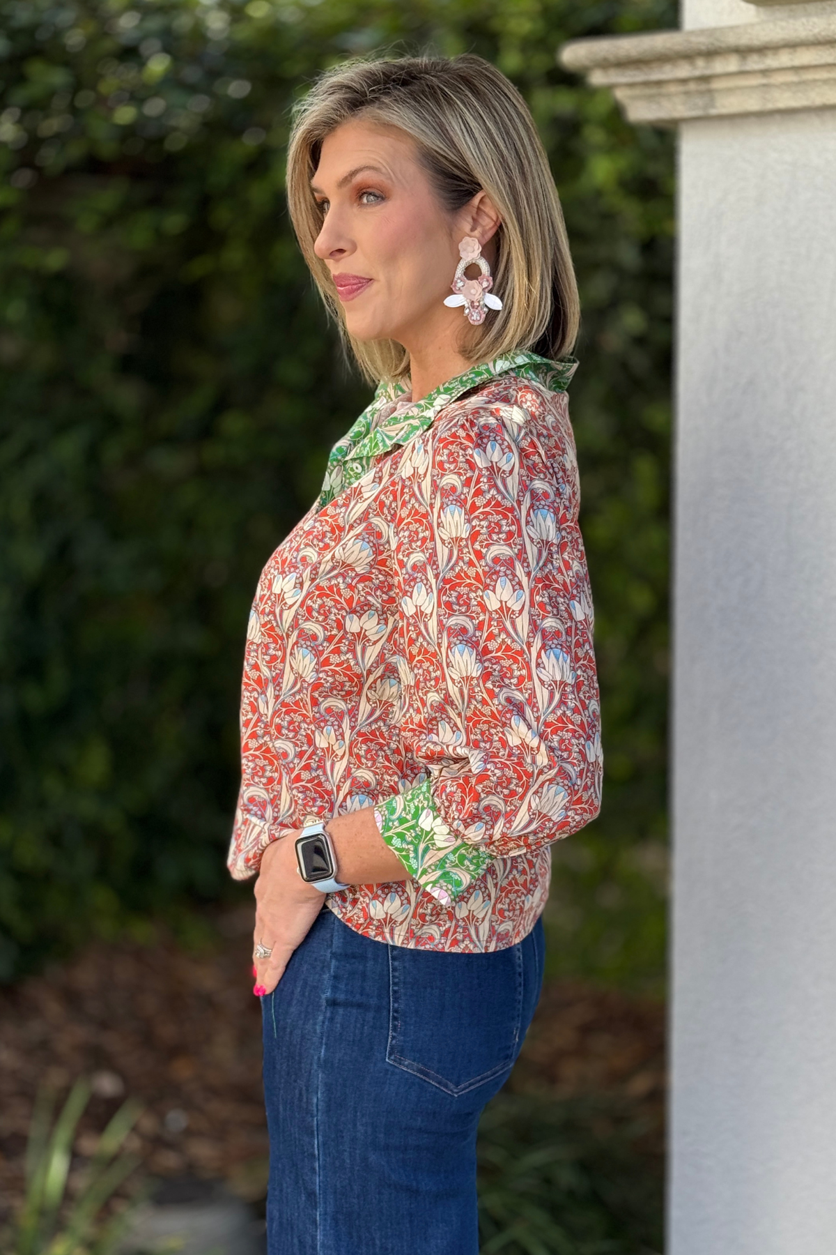 3/4 sleeve orange and green statement top