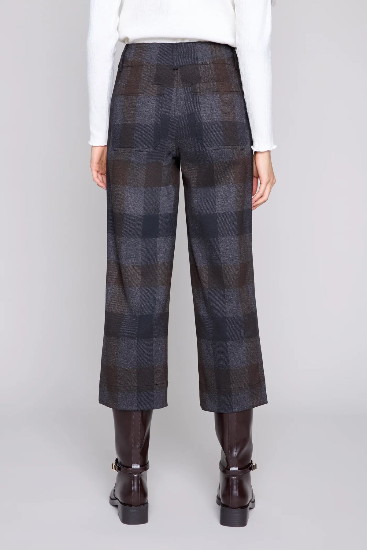 Women’s cropped straight-leg fall trousers by Renuar
