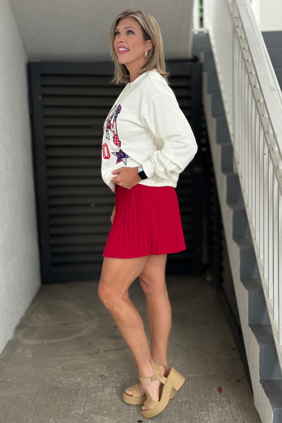 Lightweight woven red mini skort boutique style